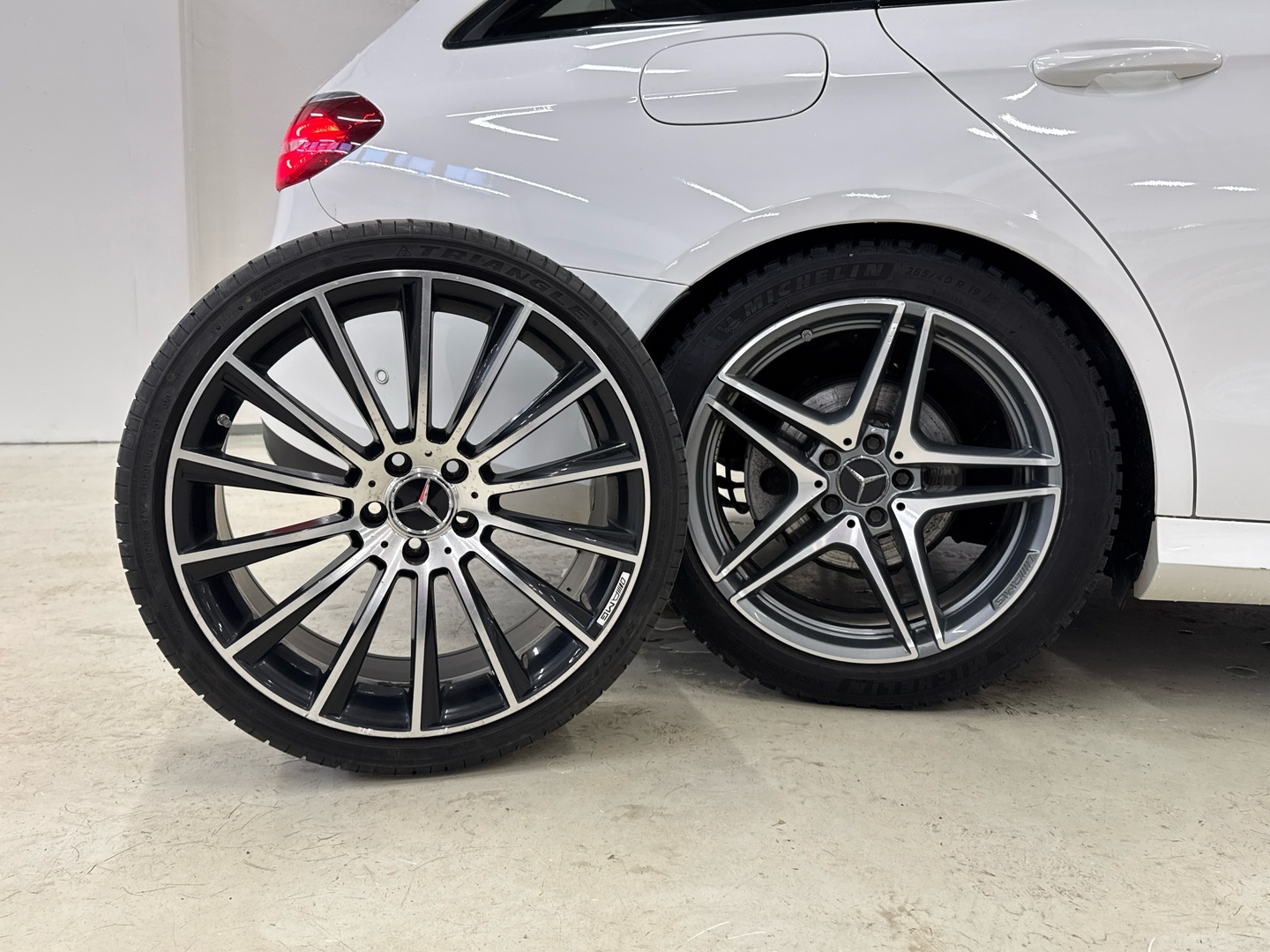 MERCEDES-BENZ E 2016