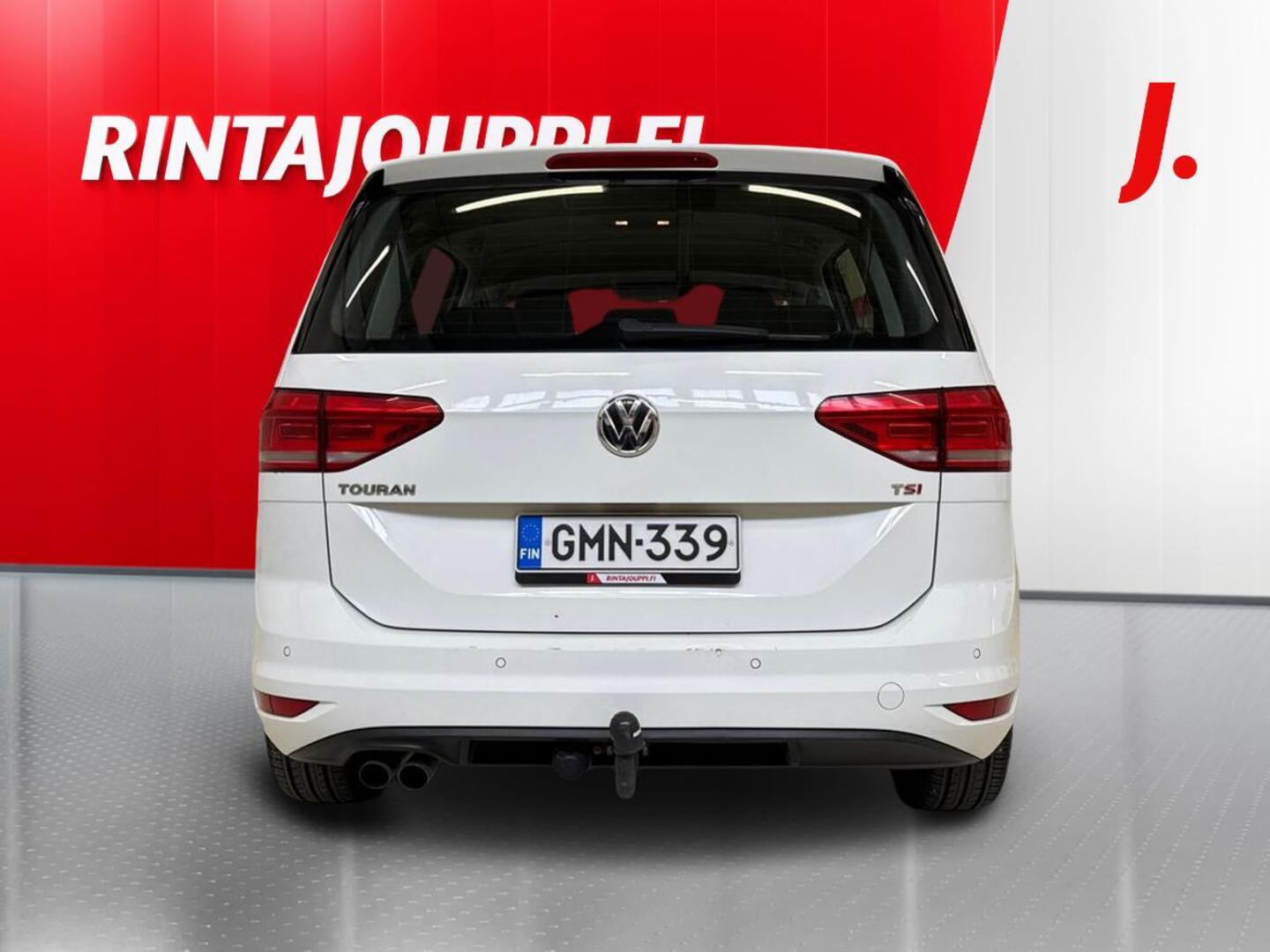 VOLKSWAGEN Touran 2017