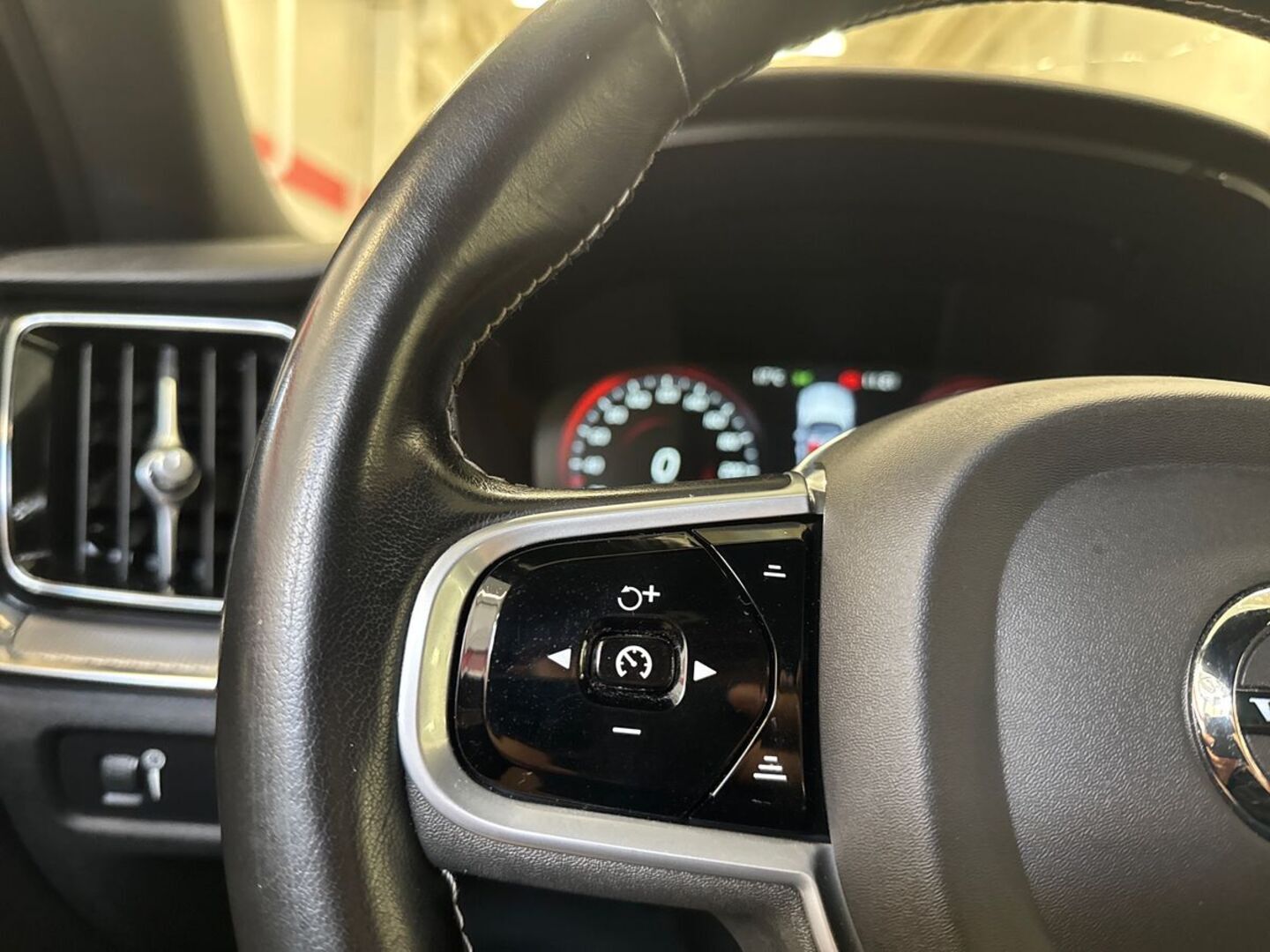 VOLVO S60 2021