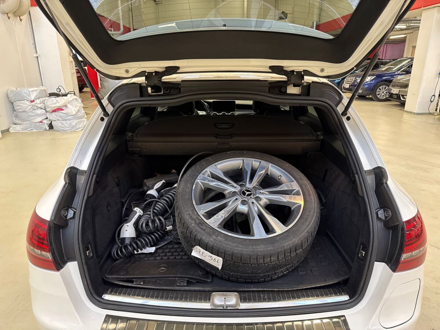 MERCEDES-BENZ C 2020