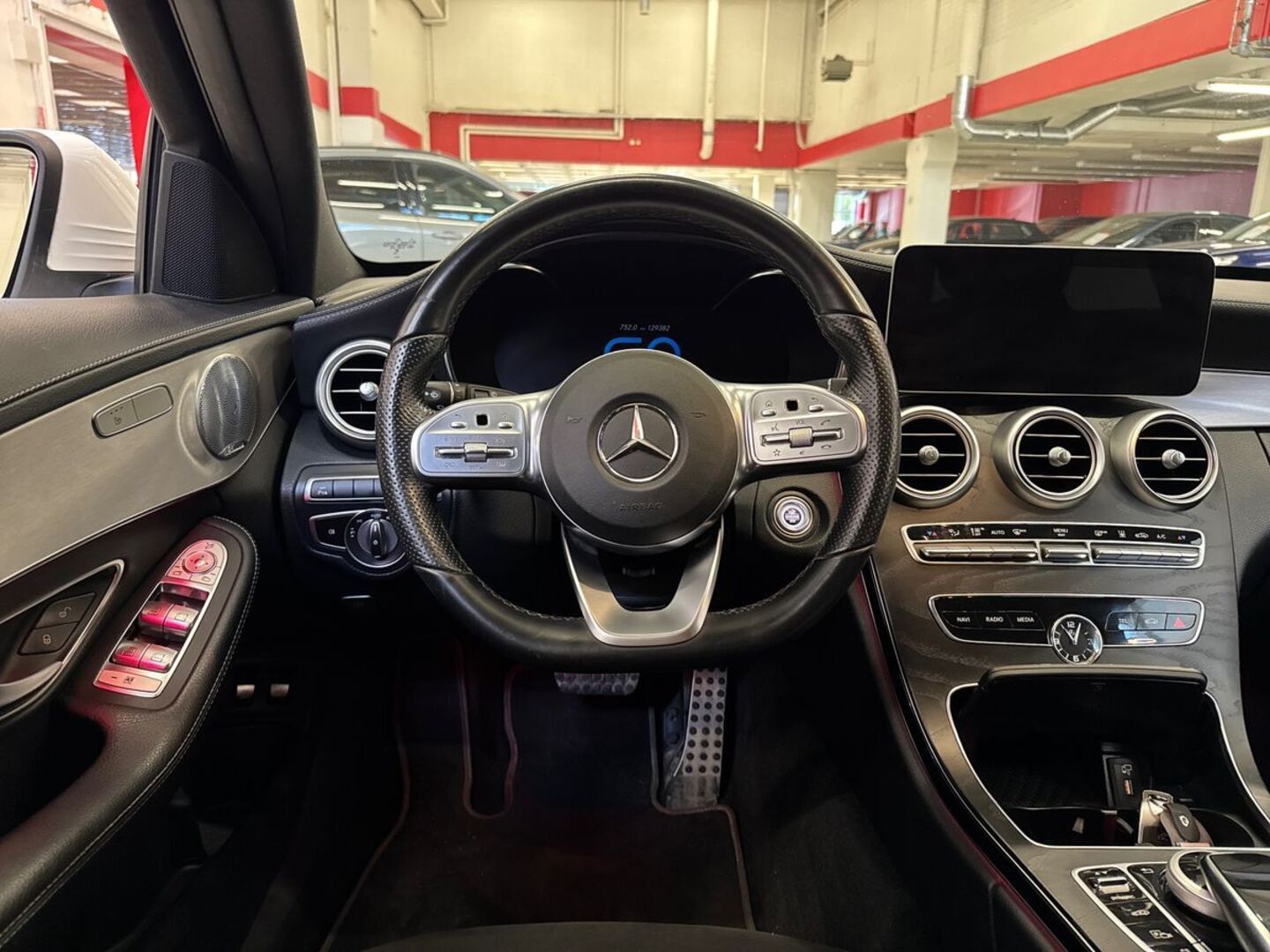 MERCEDES-BENZ C 2020