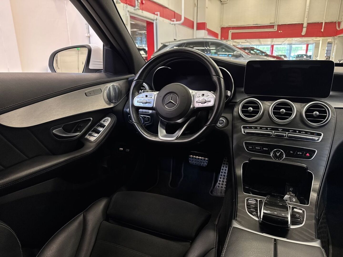 MERCEDES-BENZ C 2020