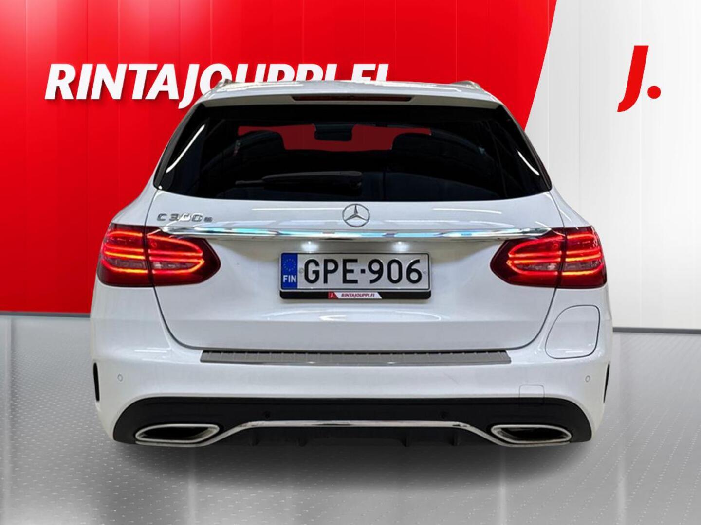 MERCEDES-BENZ C 2020