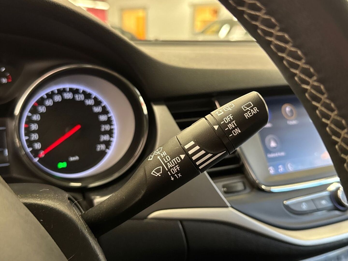 OPEL Astra 2021