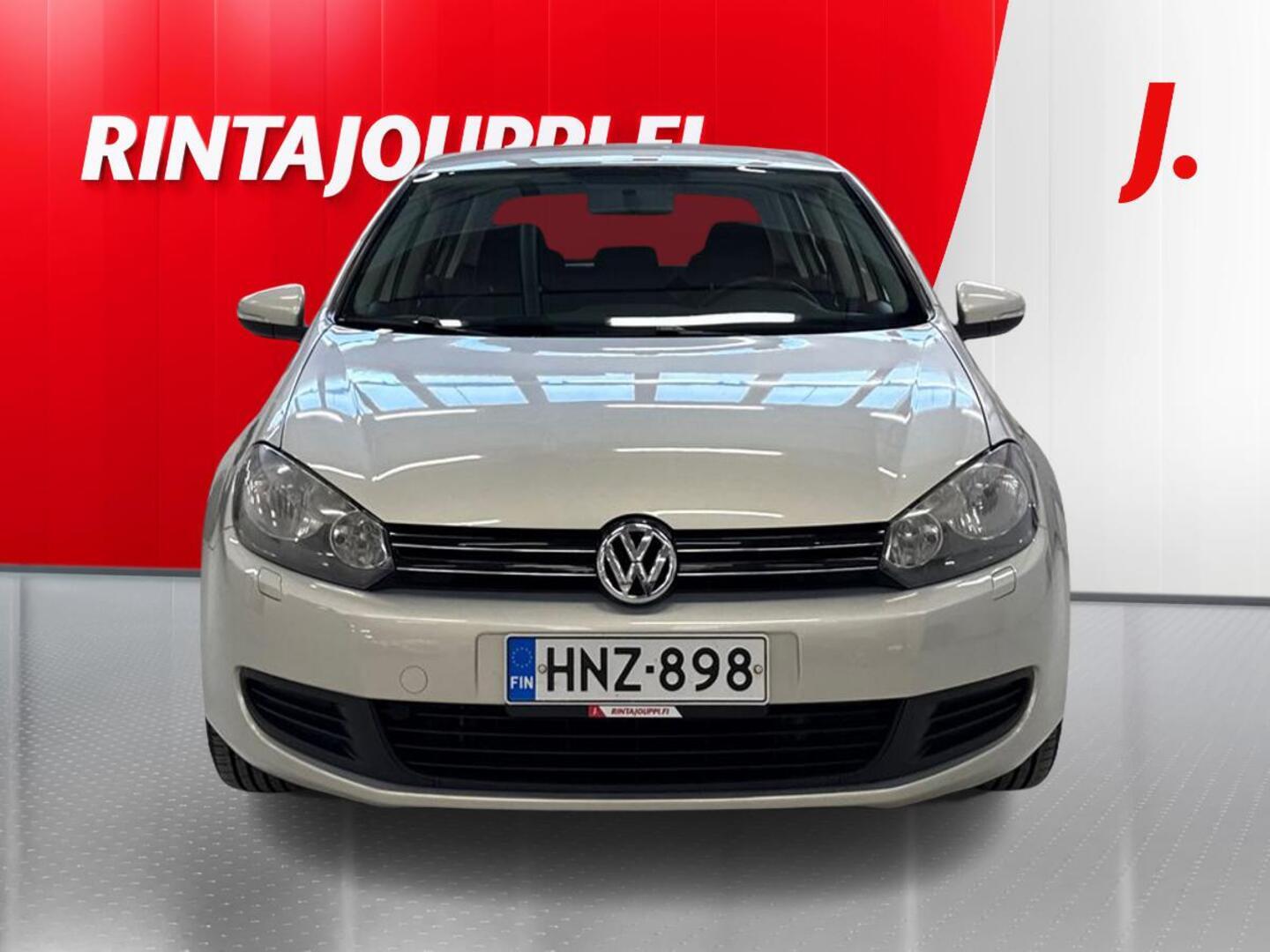 VOLKSWAGEN Golf 2010