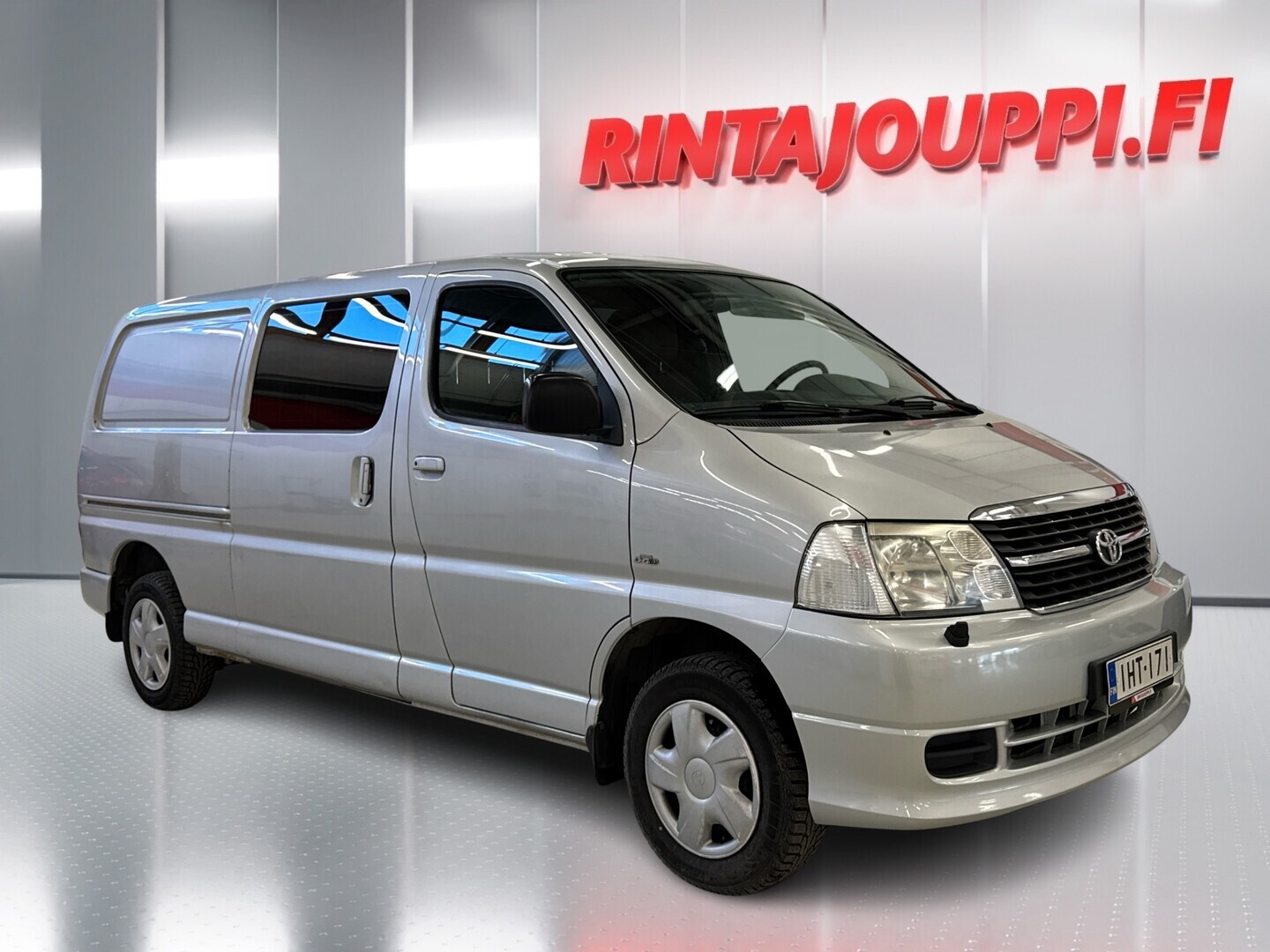 TOYOTA Hiace 2009