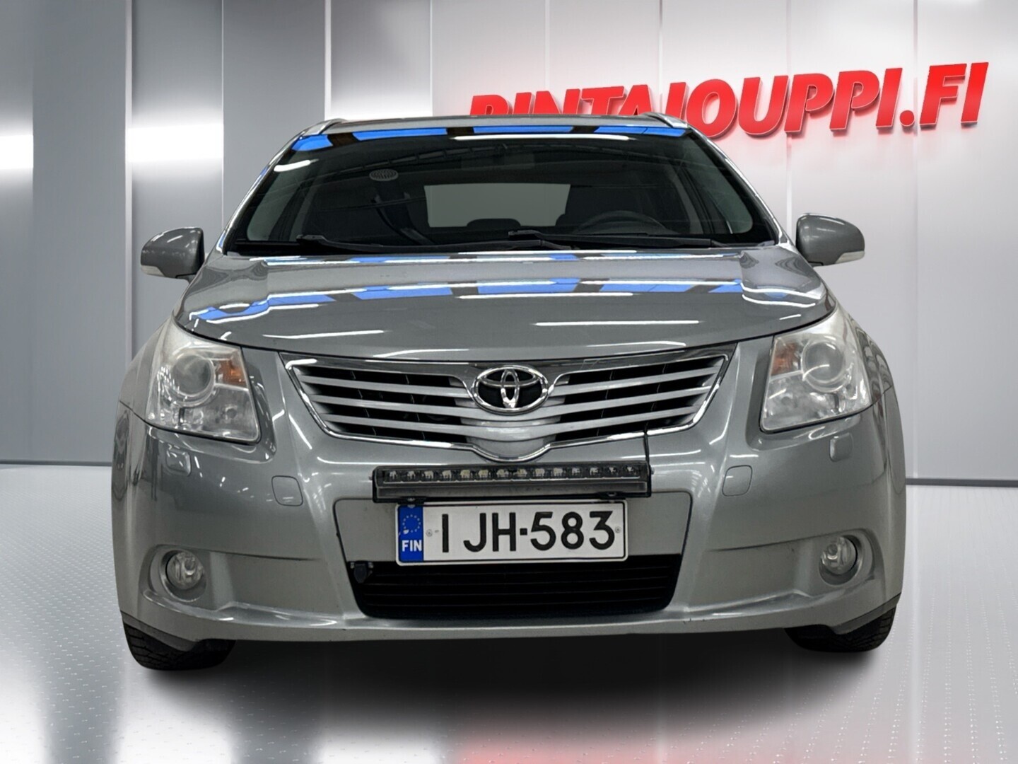TOYOTA Avensis 2010