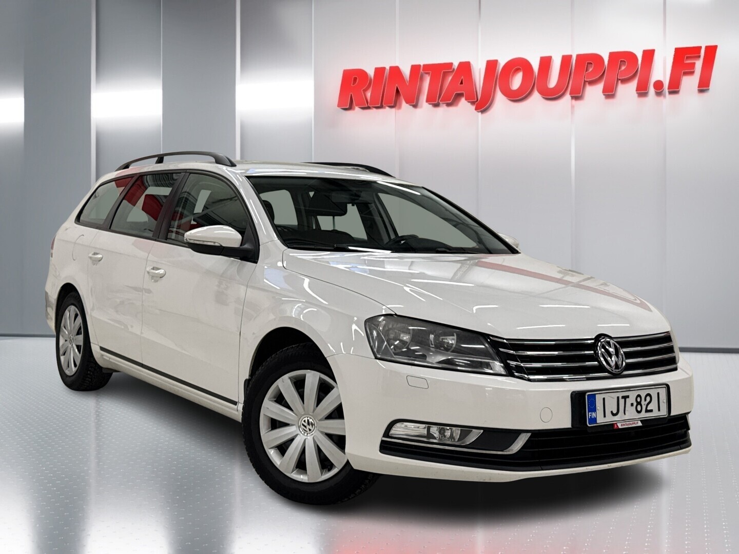 VOLKSWAGEN Passat 2011