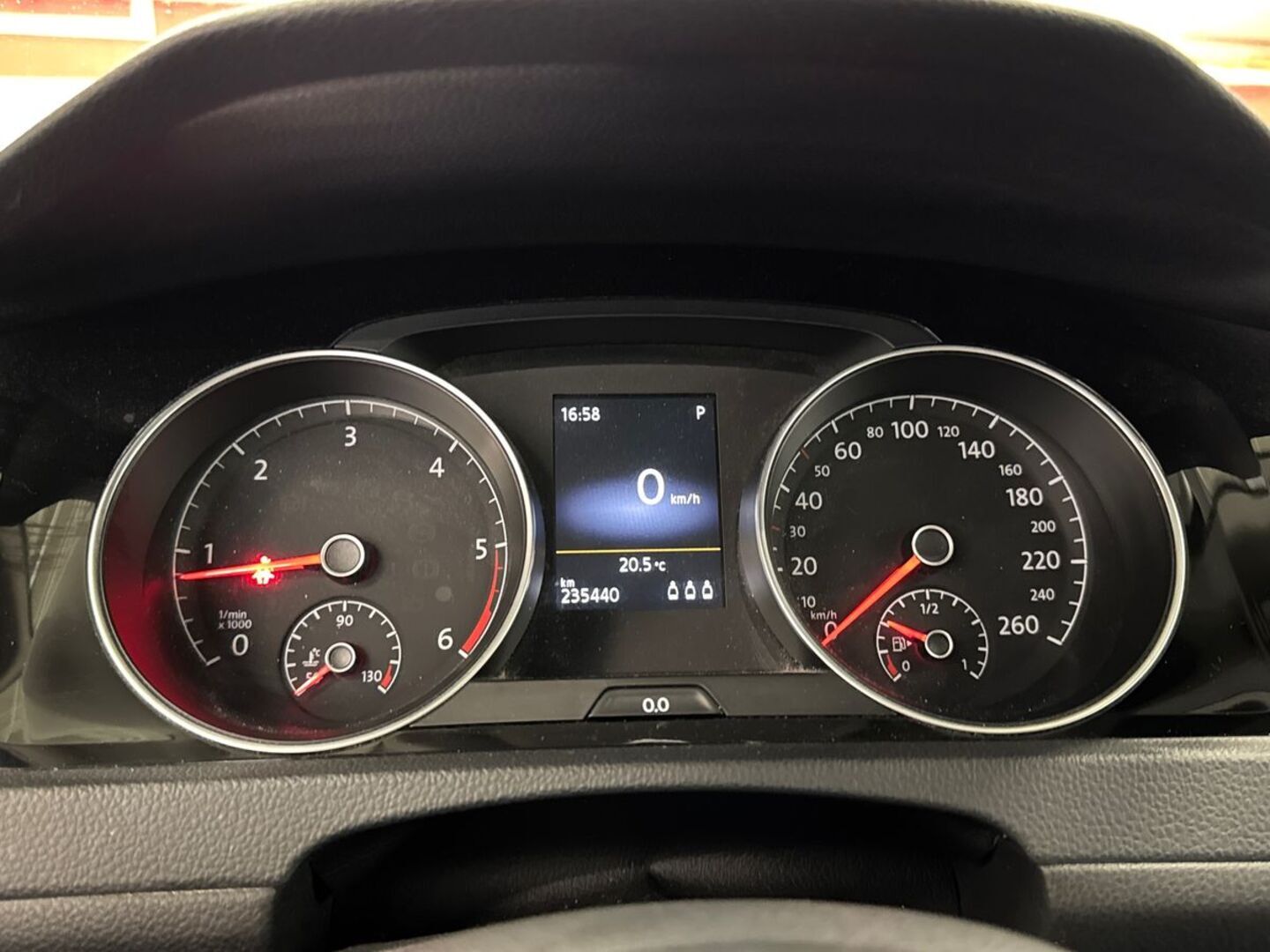VOLKSWAGEN Golf 2013