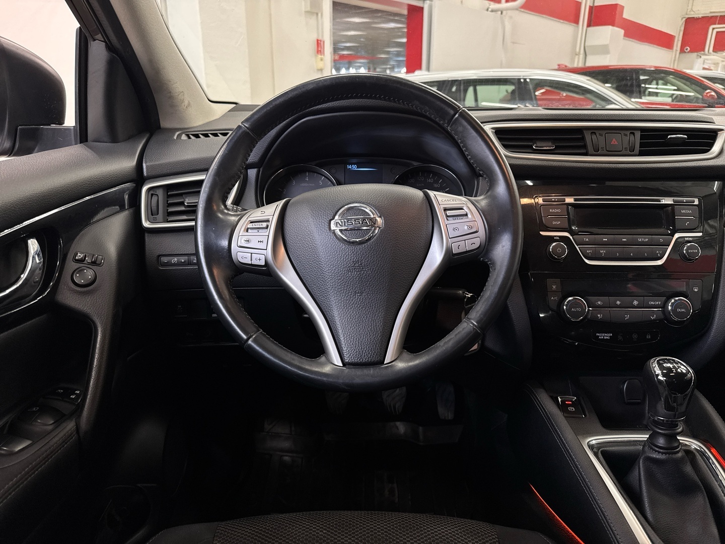 NISSAN Qashqai 2014