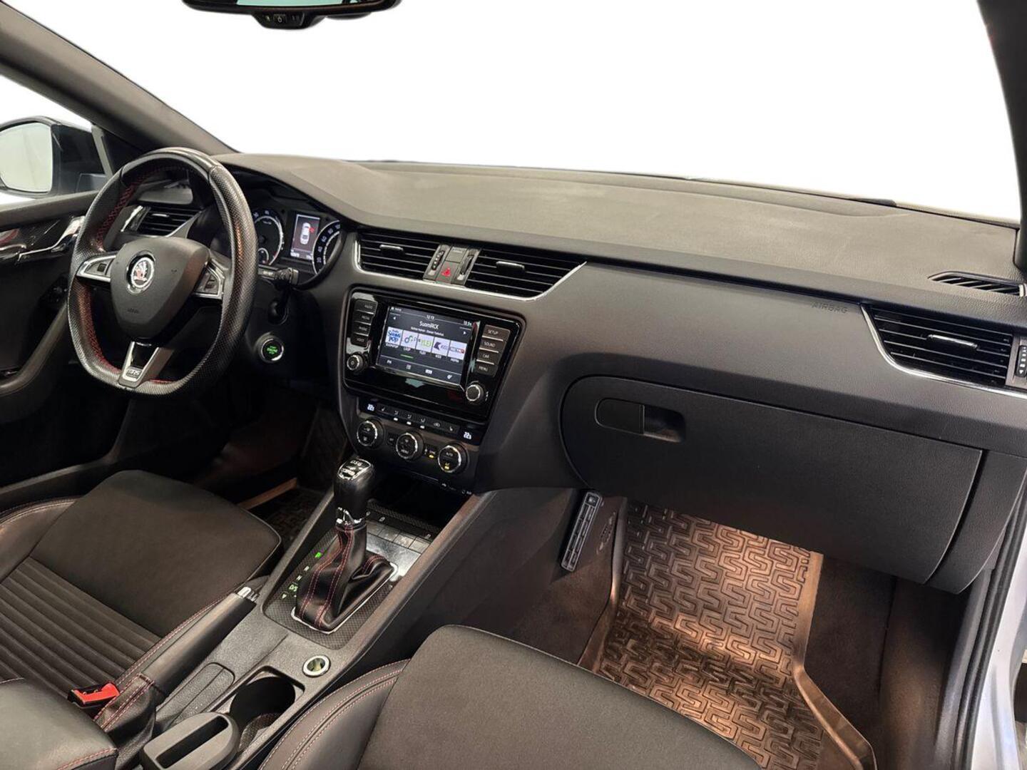 SKODA Octavia 2016