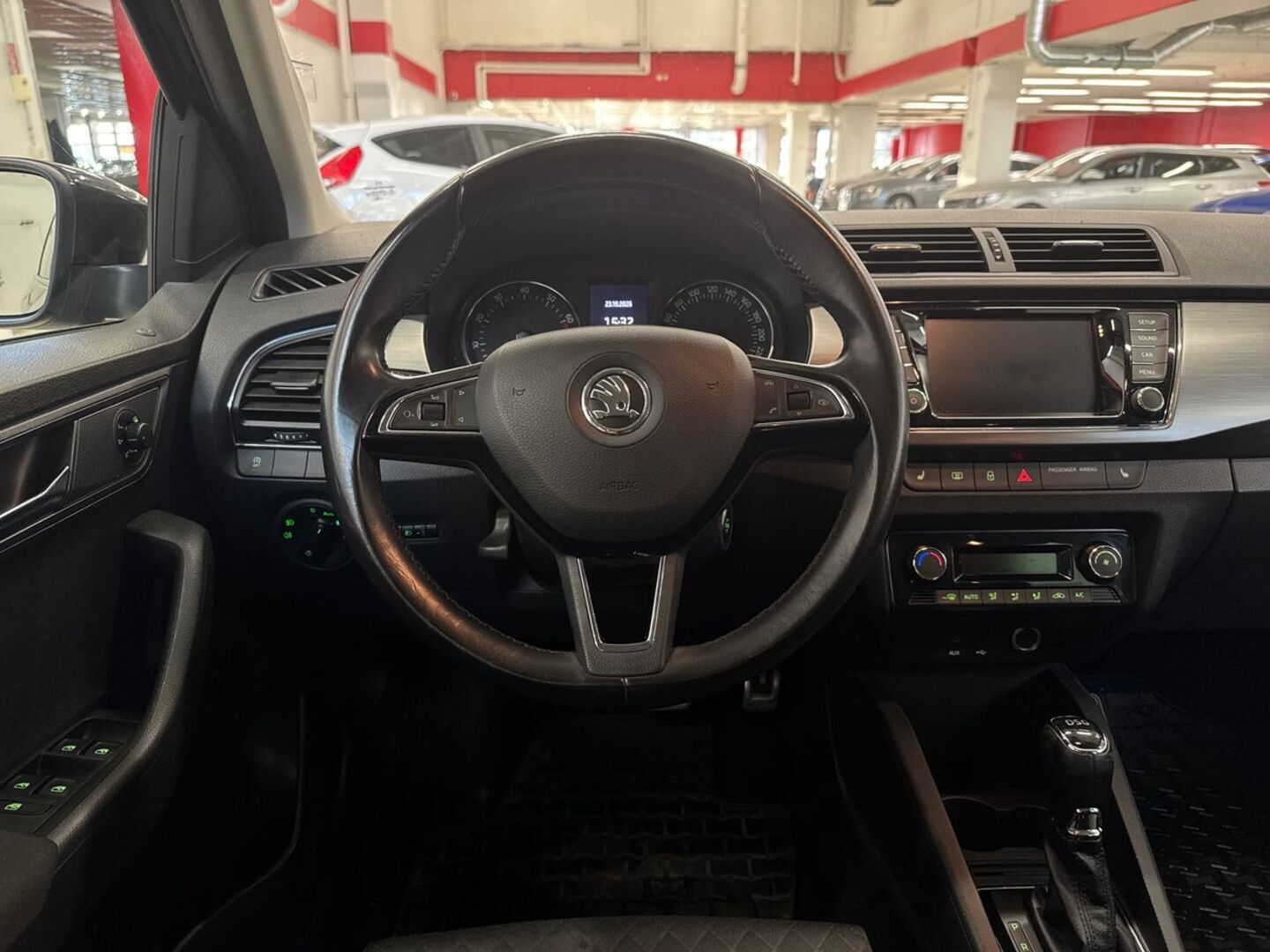SKODA Fabia 2016
