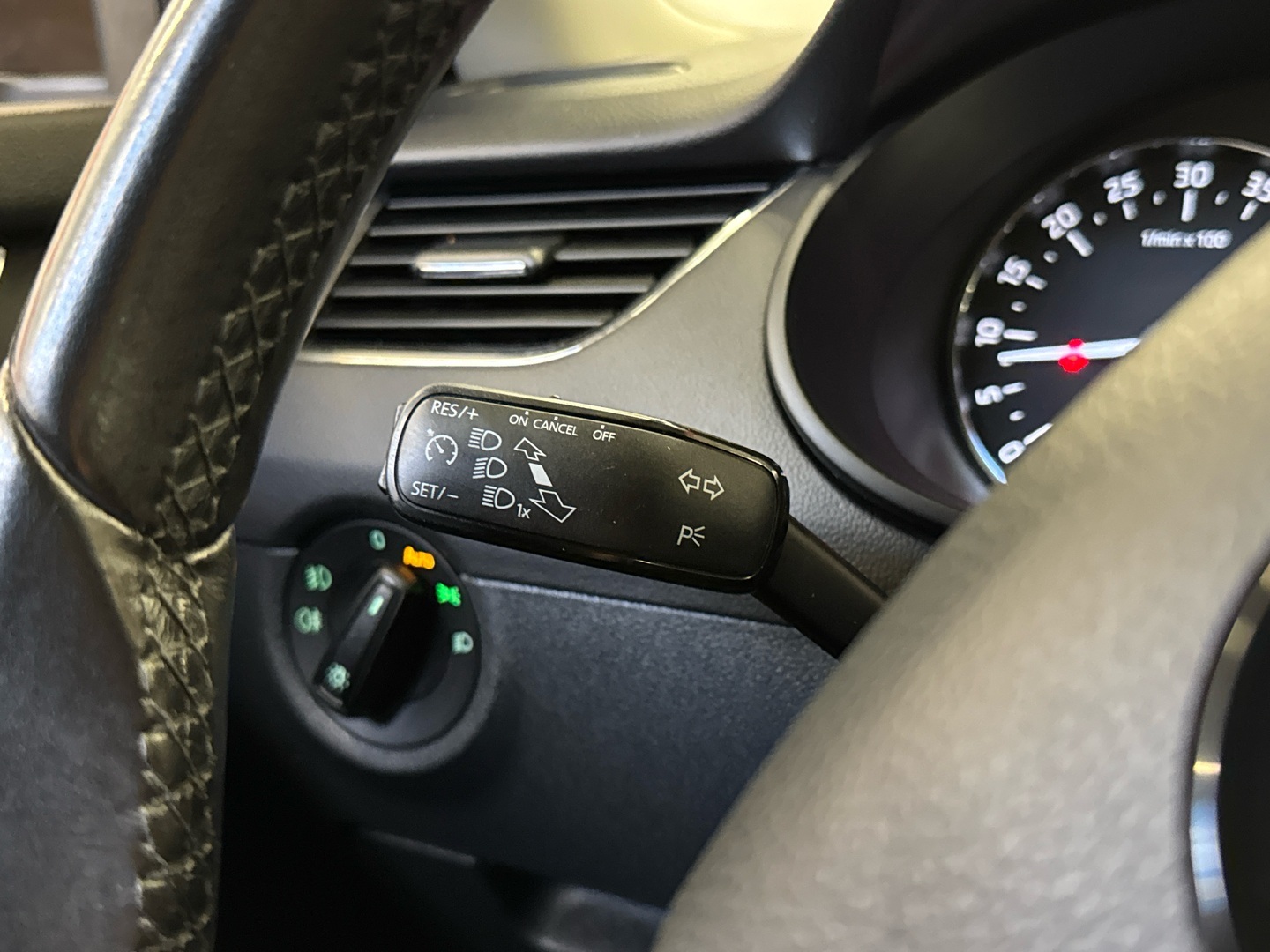 SKODA Octavia 2014