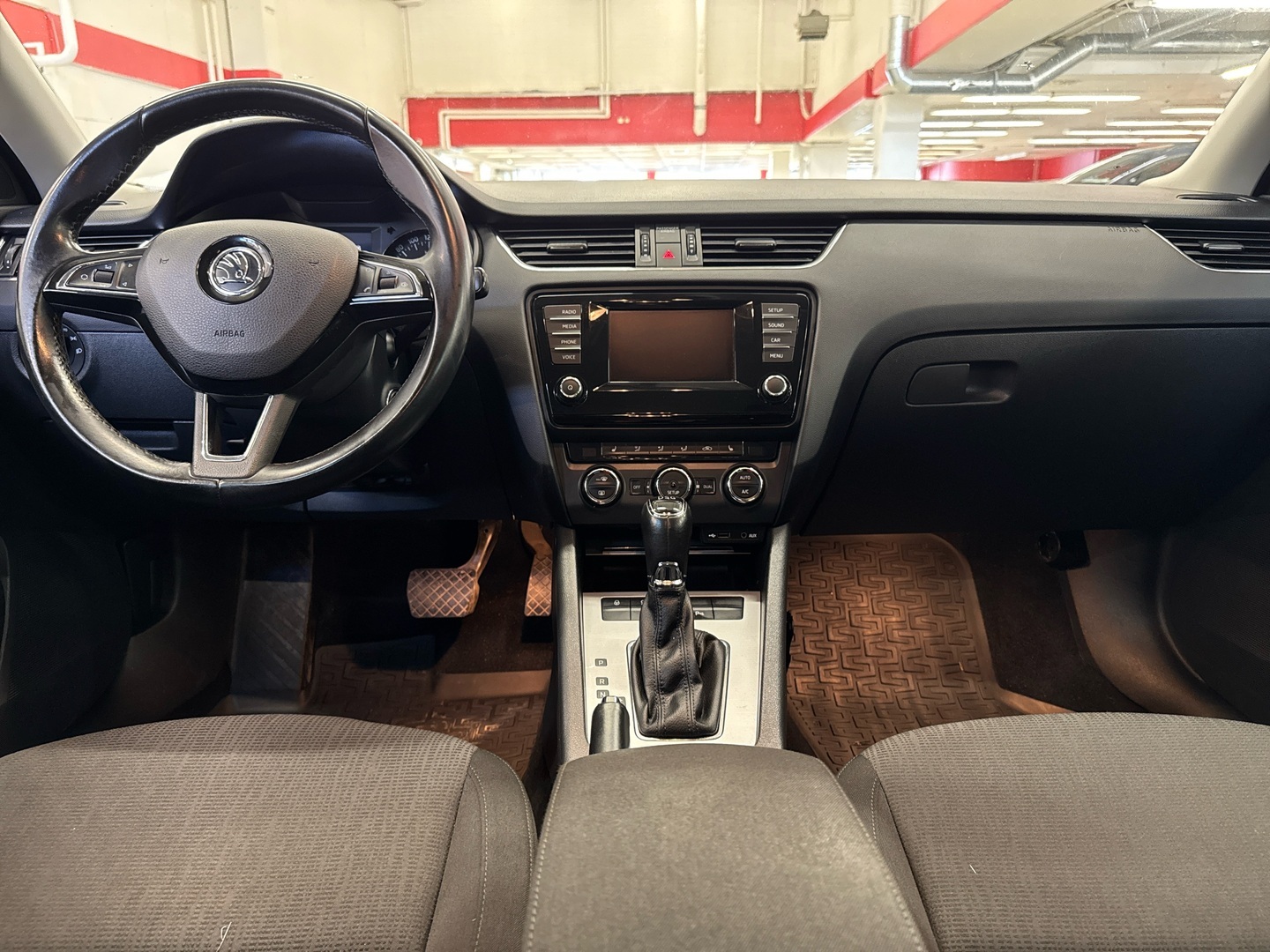 SKODA Octavia 2014