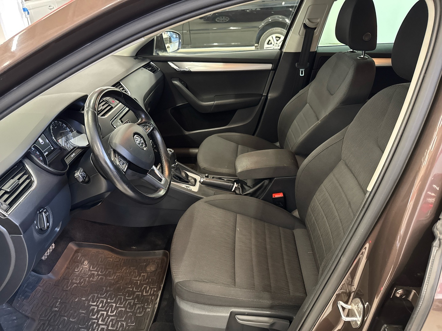 SKODA Octavia 2014