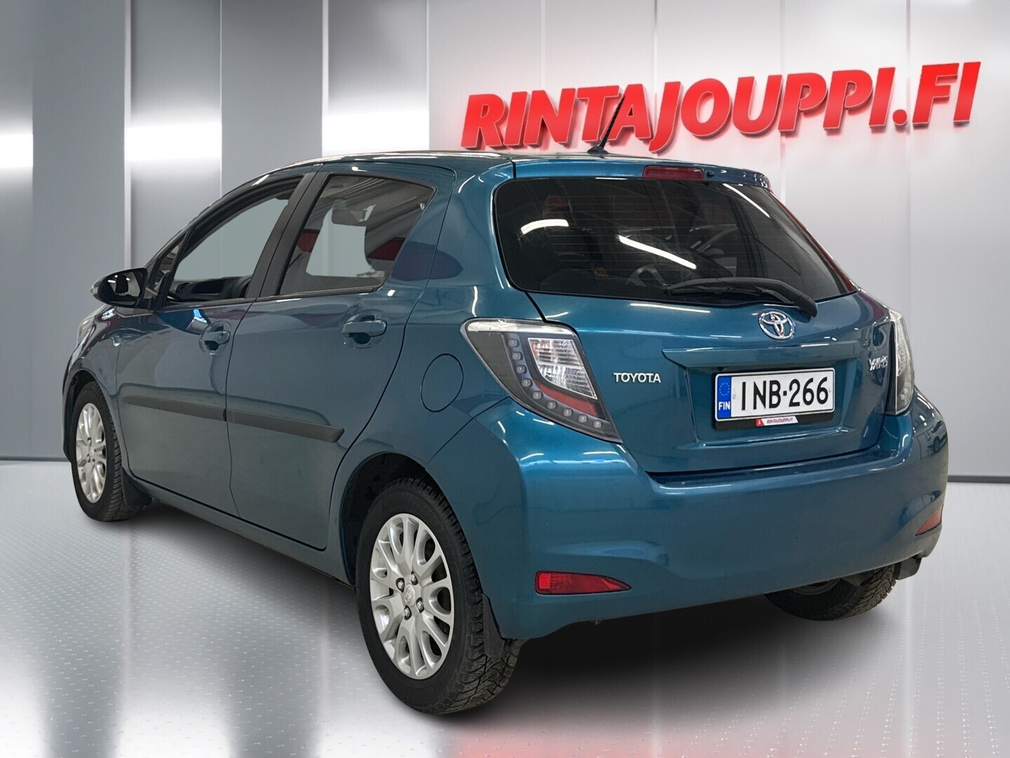 TOYOTA Yaris 2014