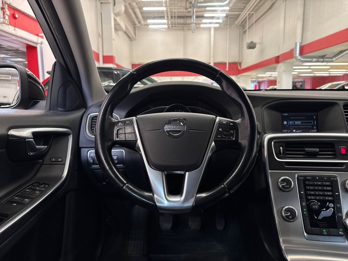 VOLVO S60 19