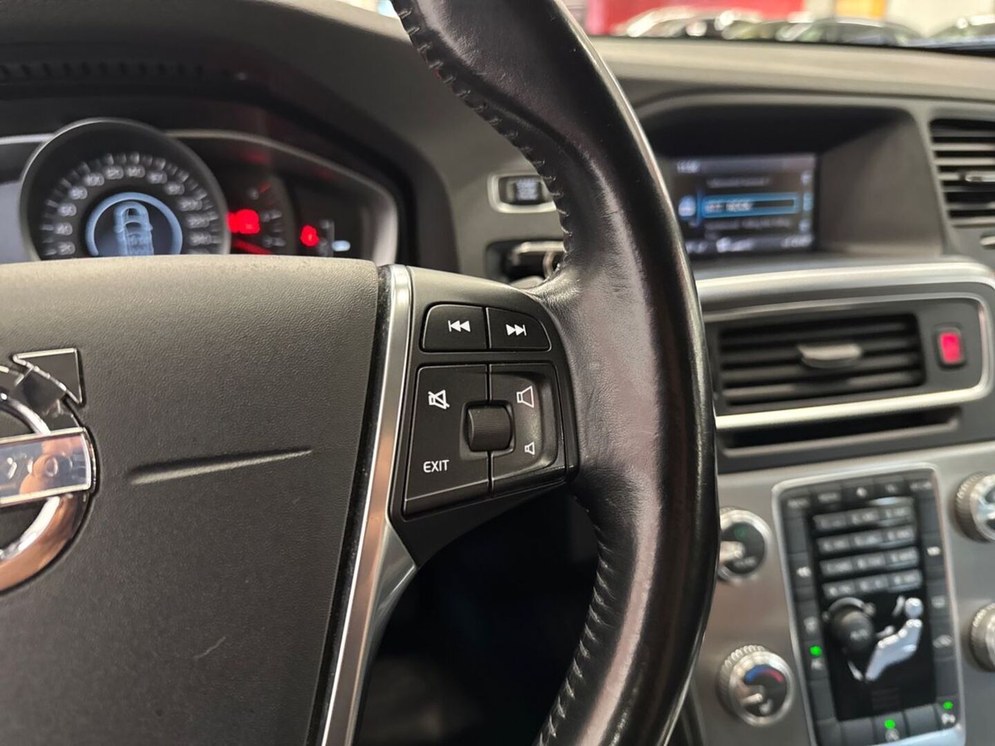 VOLVO S60 21
