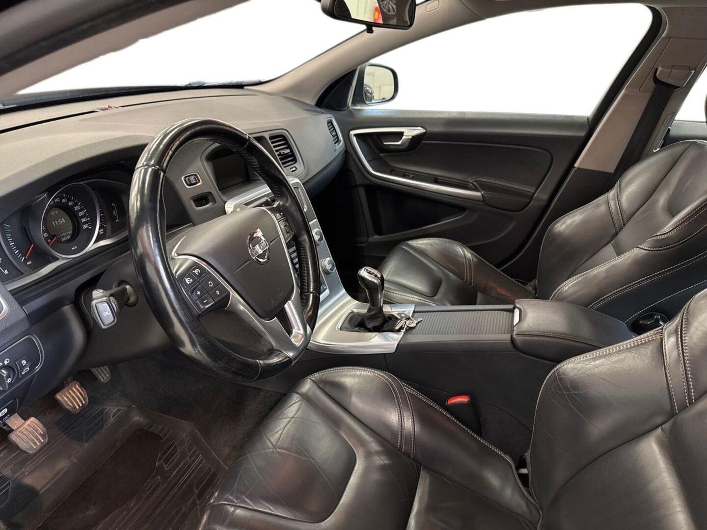 VOLVO S60 7
