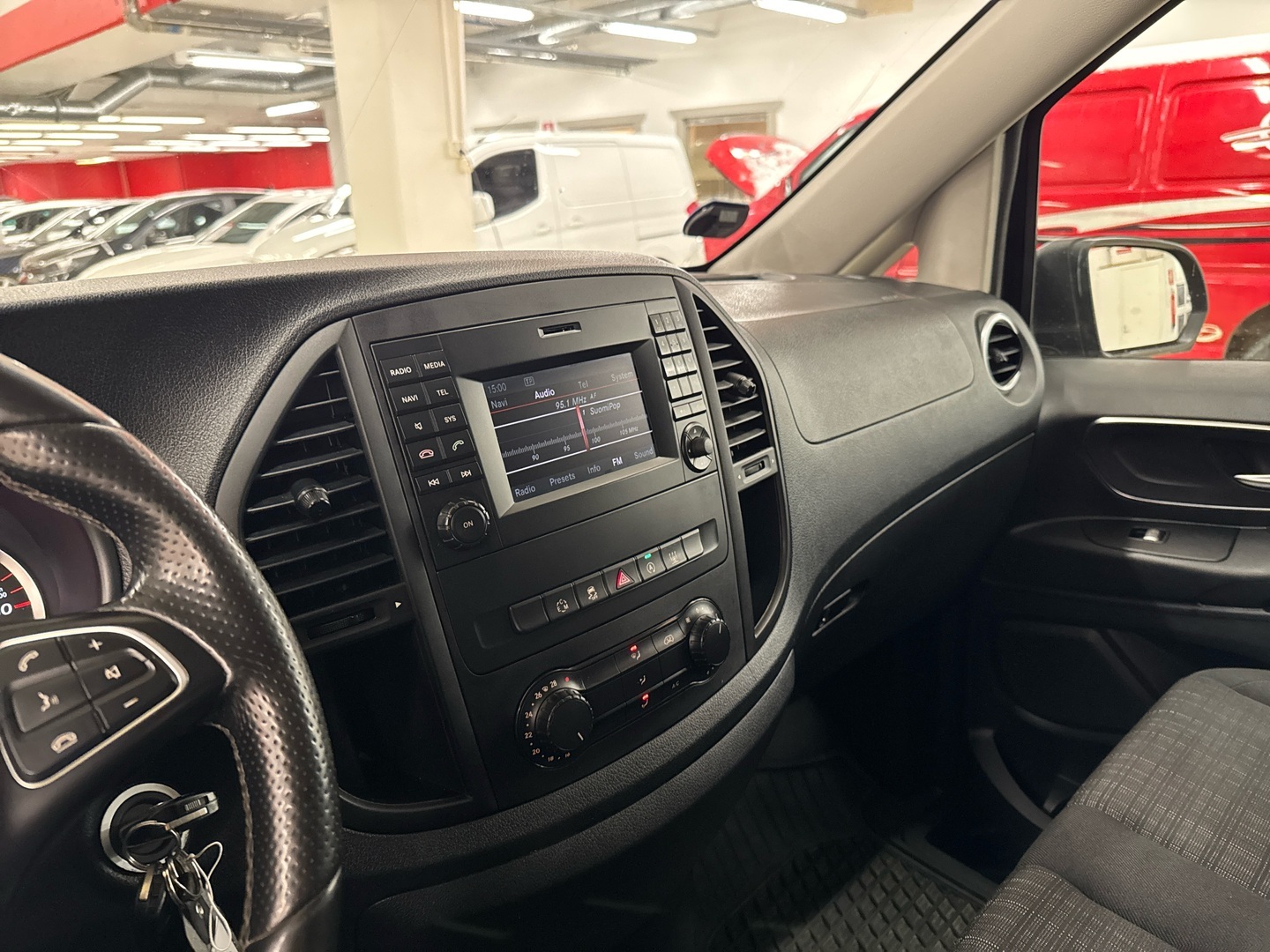 MERCEDES-BENZ Vito 2016