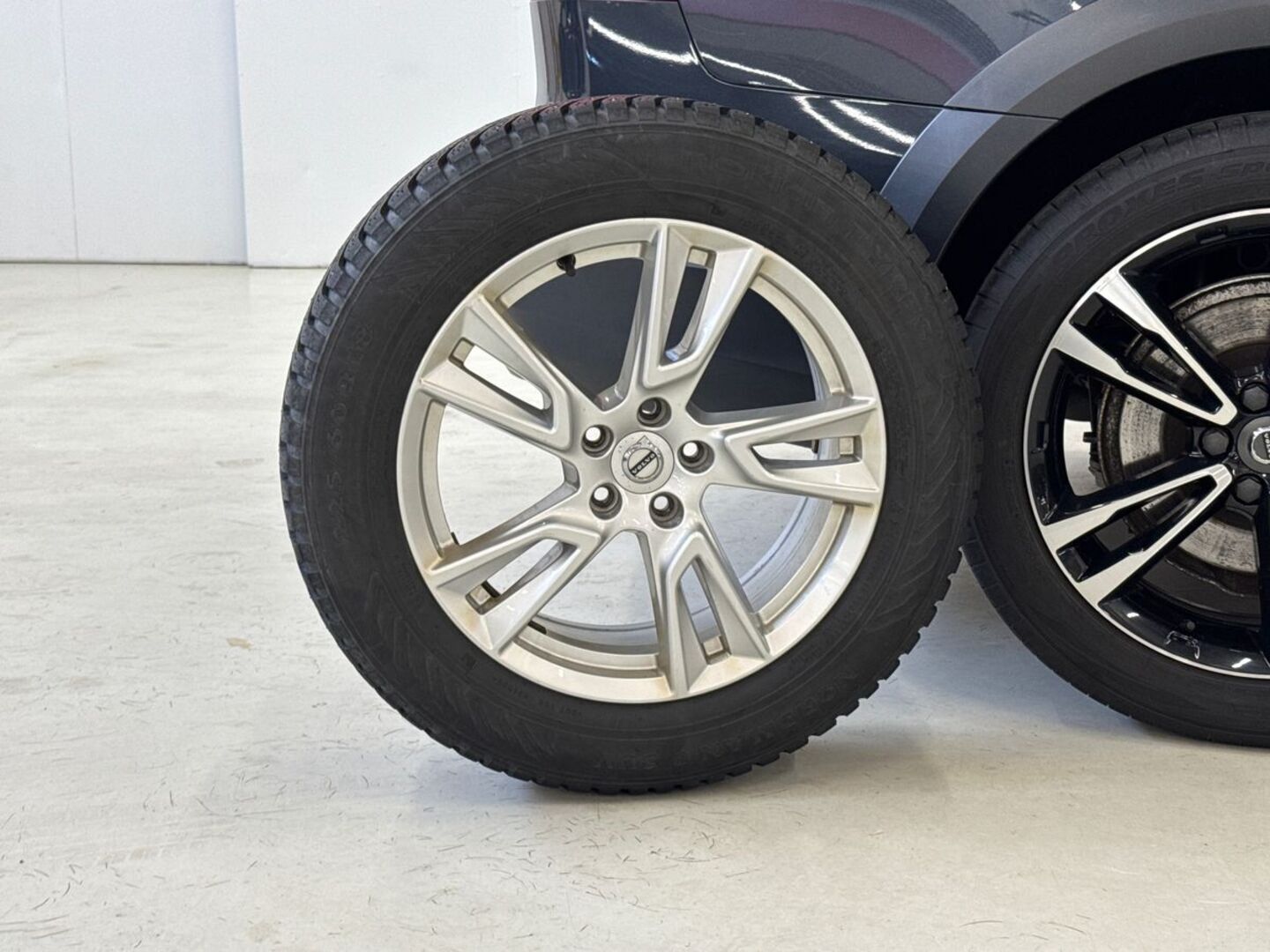 VOLVO V90 Cross Country 33