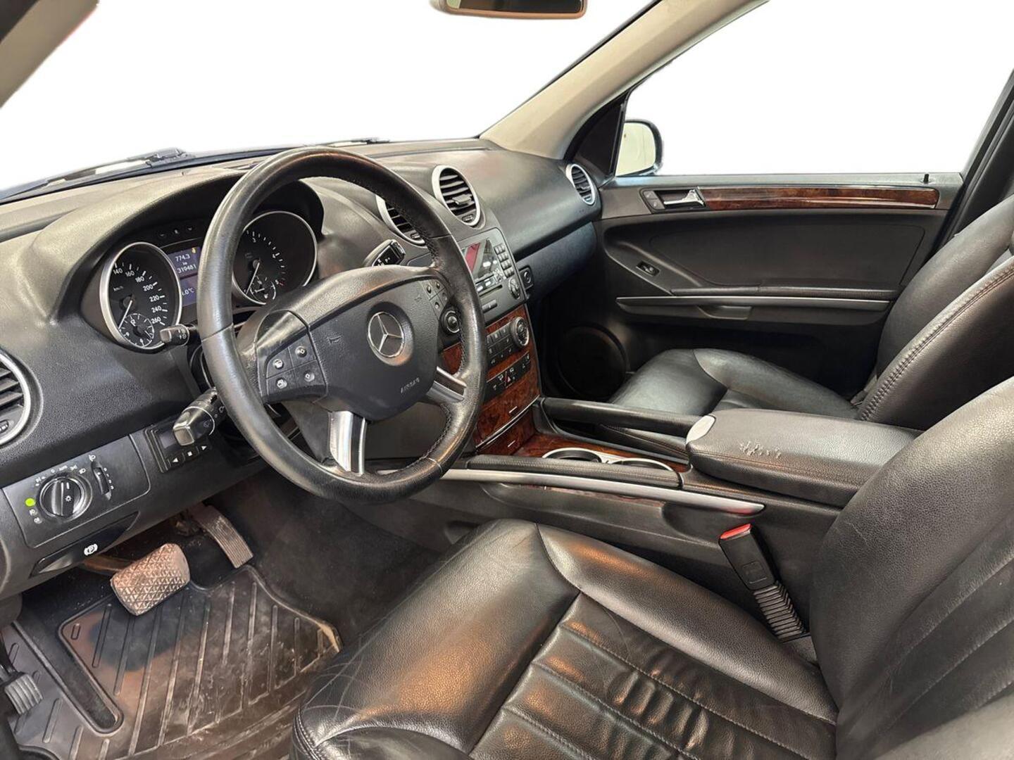 MERCEDES-BENZ ML 2008