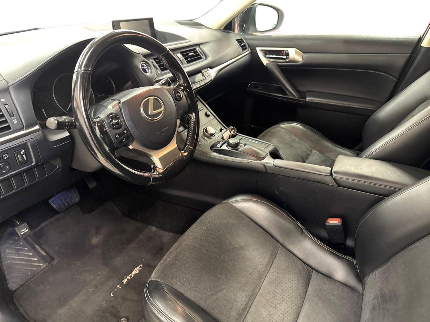 LEXUS CT 2016