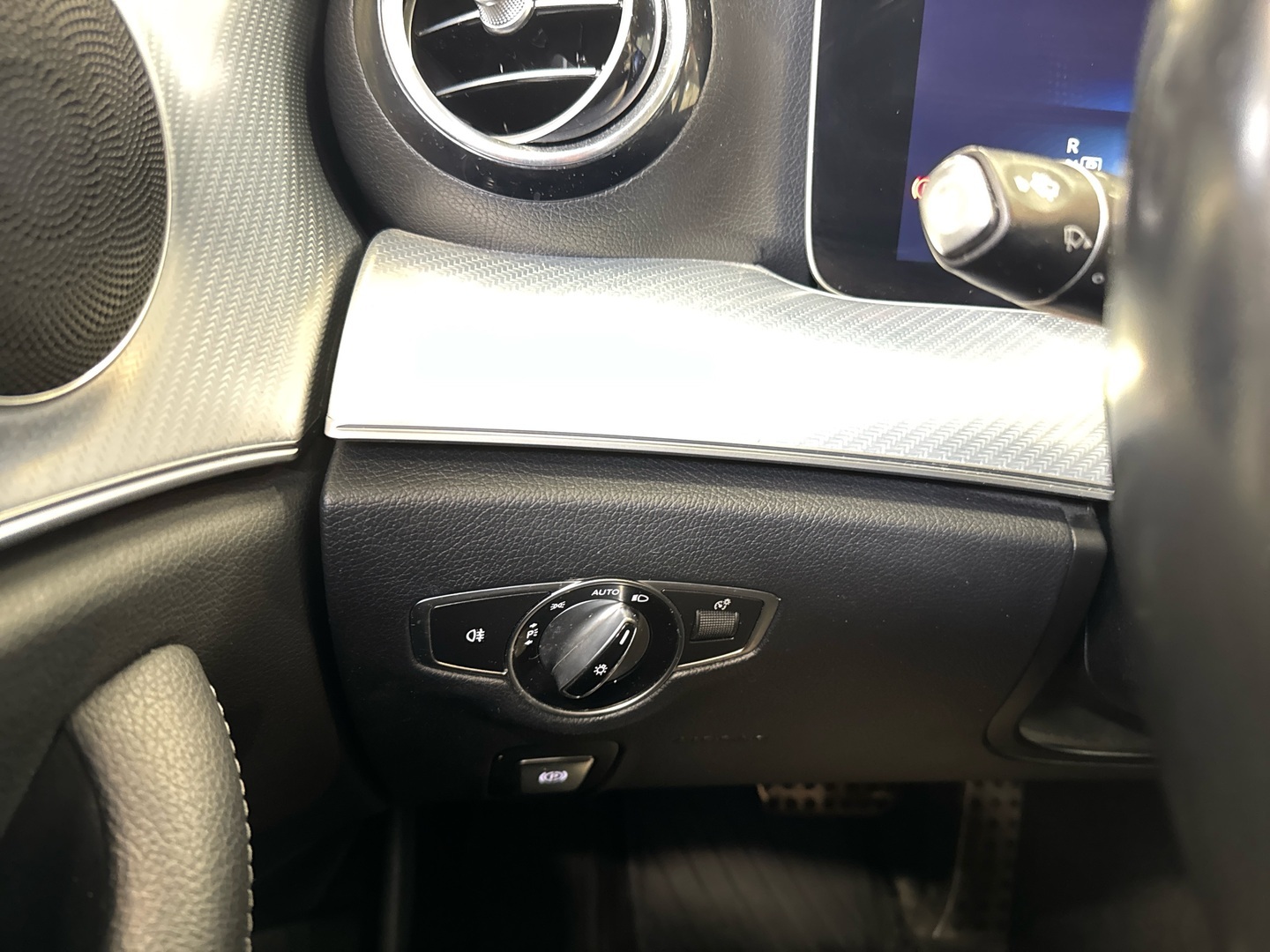 MERCEDES-BENZ E 2020