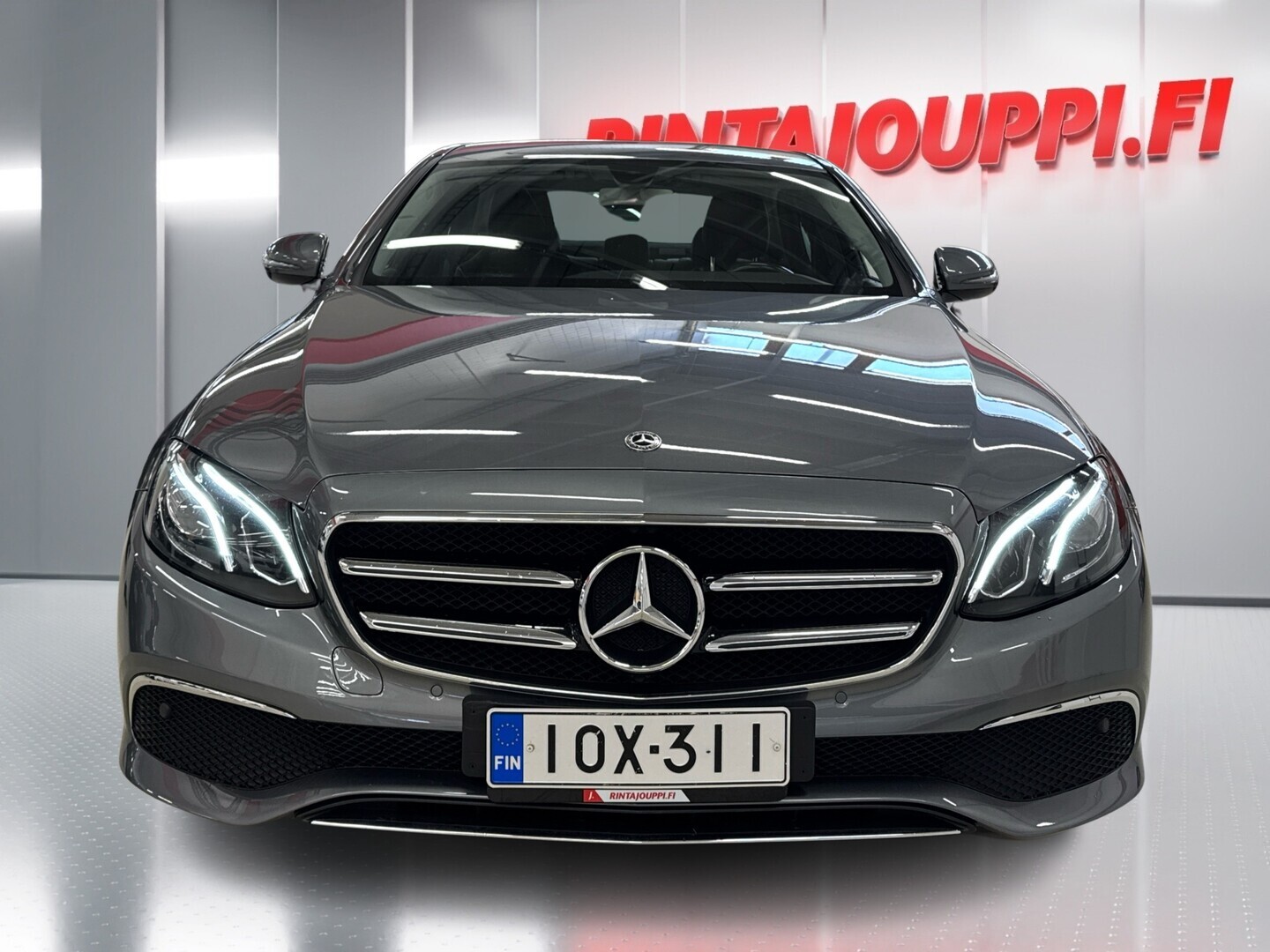 MERCEDES-BENZ E 2020