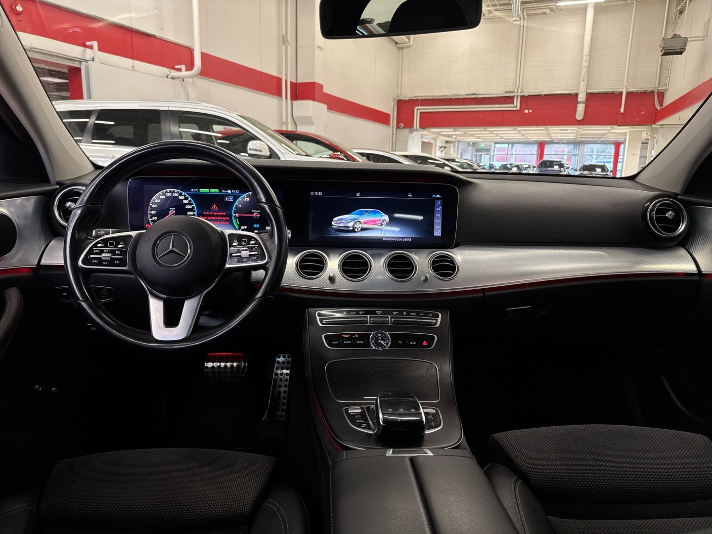 MERCEDES-BENZ E 2020