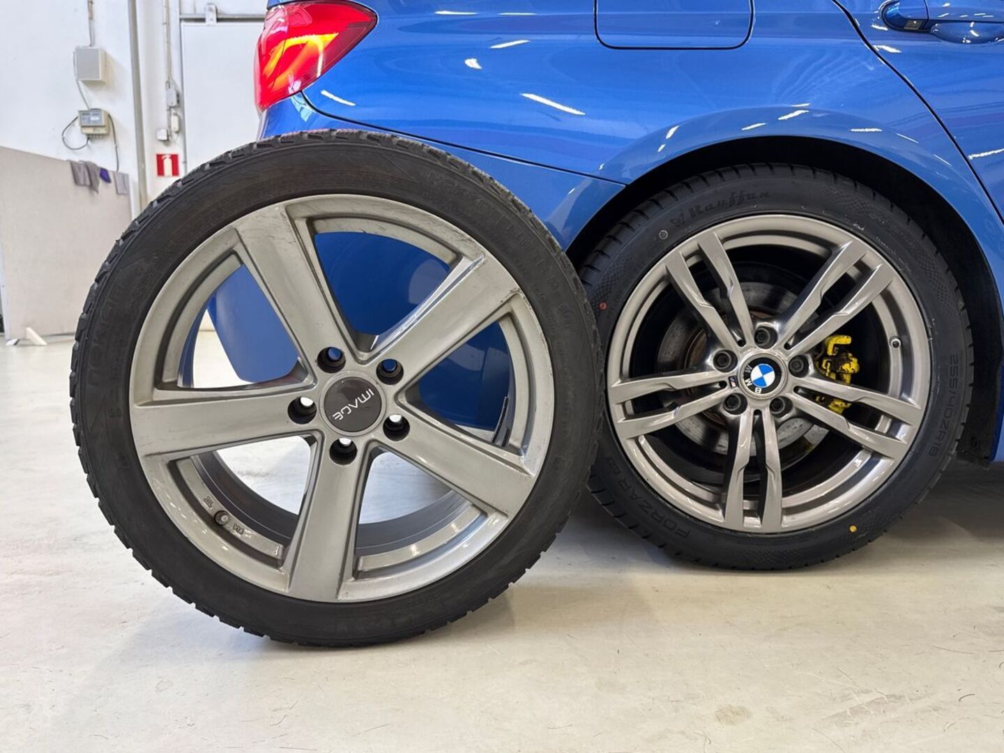 BMW 330 32