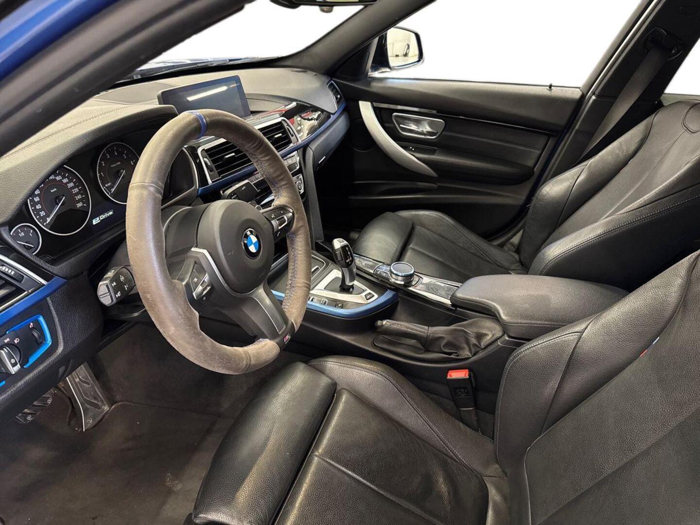 BMW 330 7