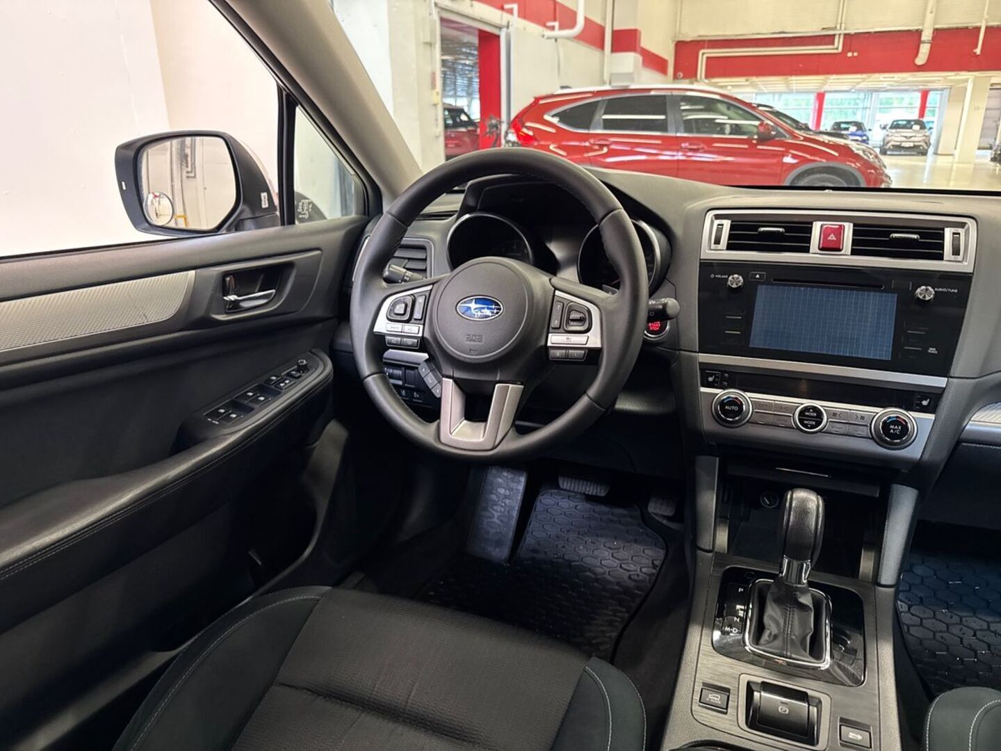 SUBARU Outback 2016