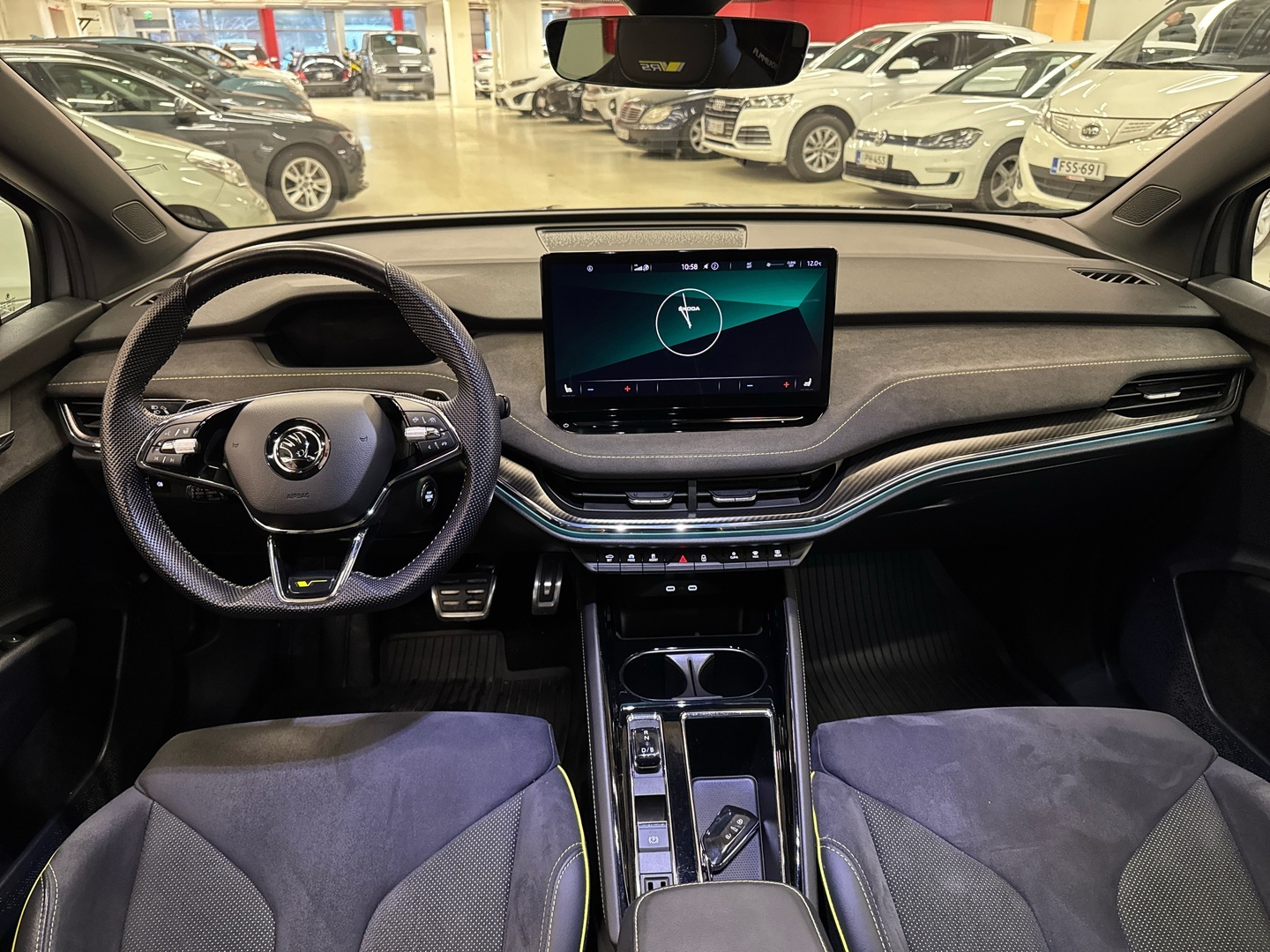 SKODA Enyaq 2022
