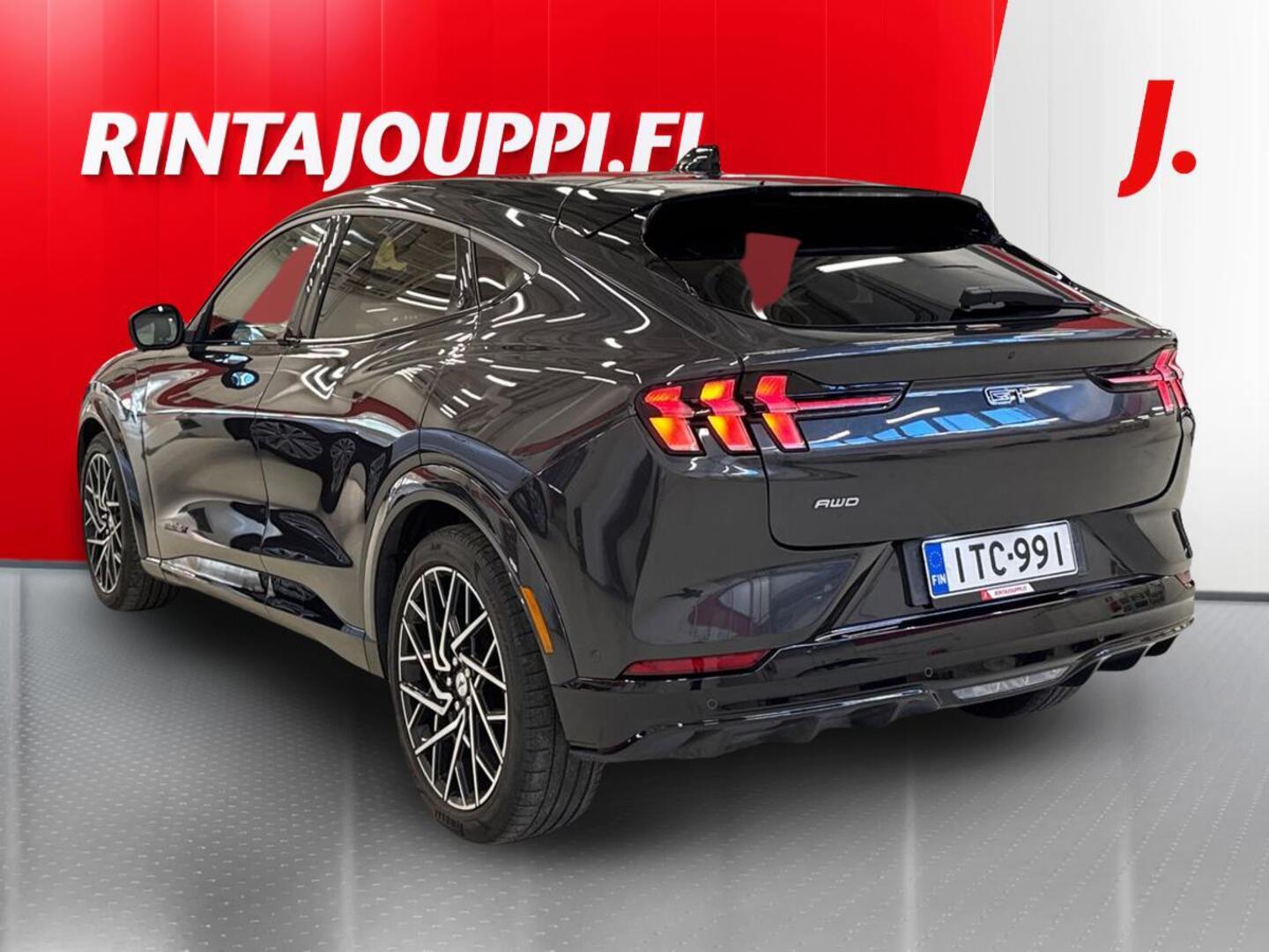 FORD Mustang Mach-E 2022