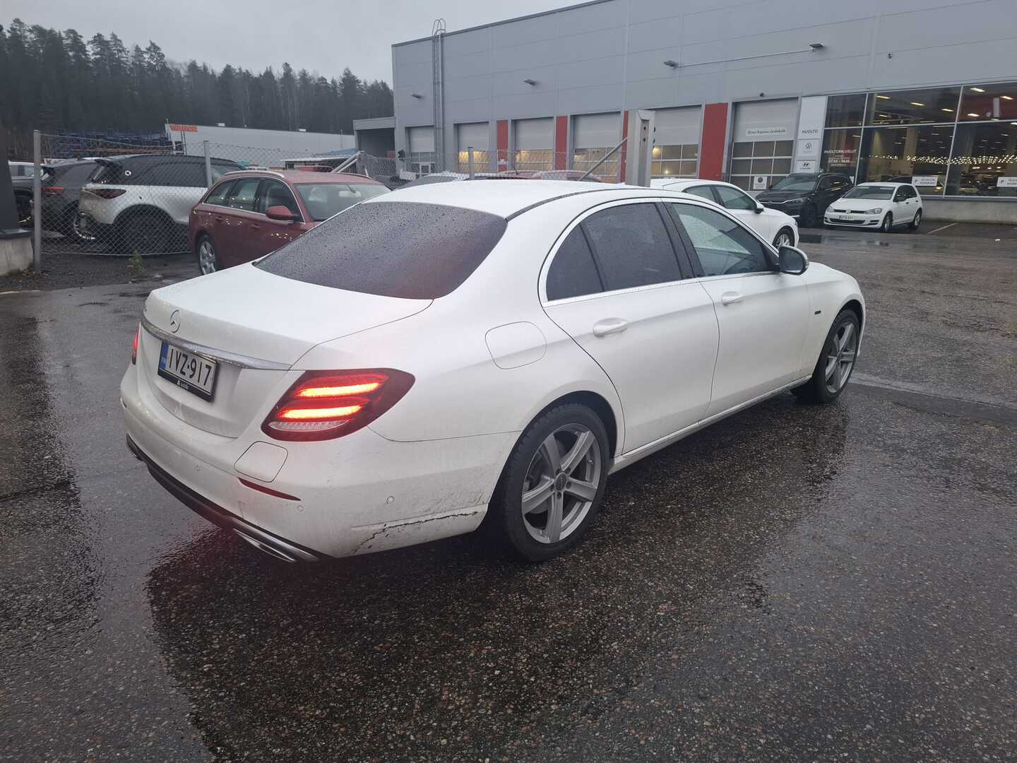 MERCEDES-BENZ E 2018
