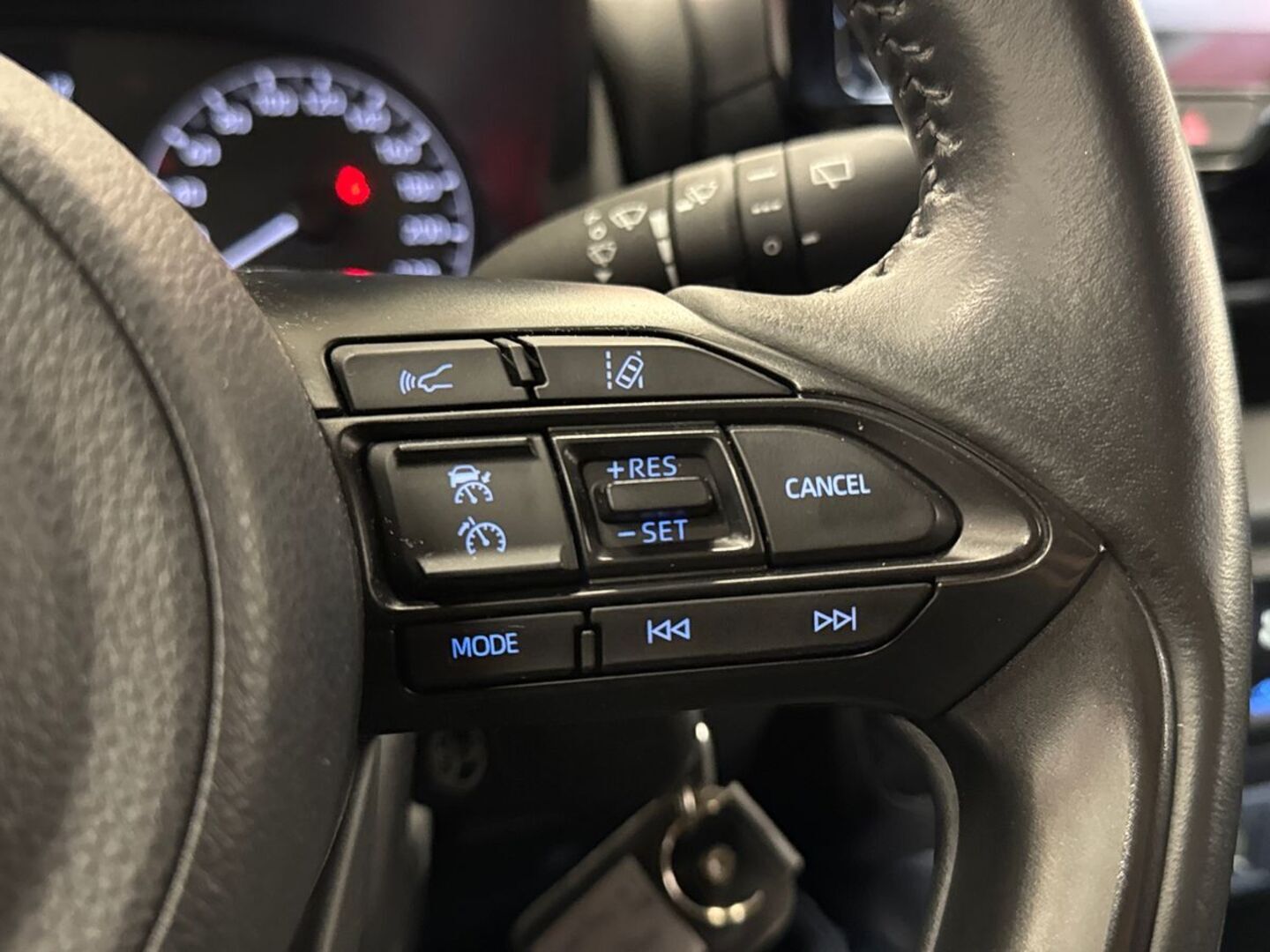 TOYOTA Yaris 2020