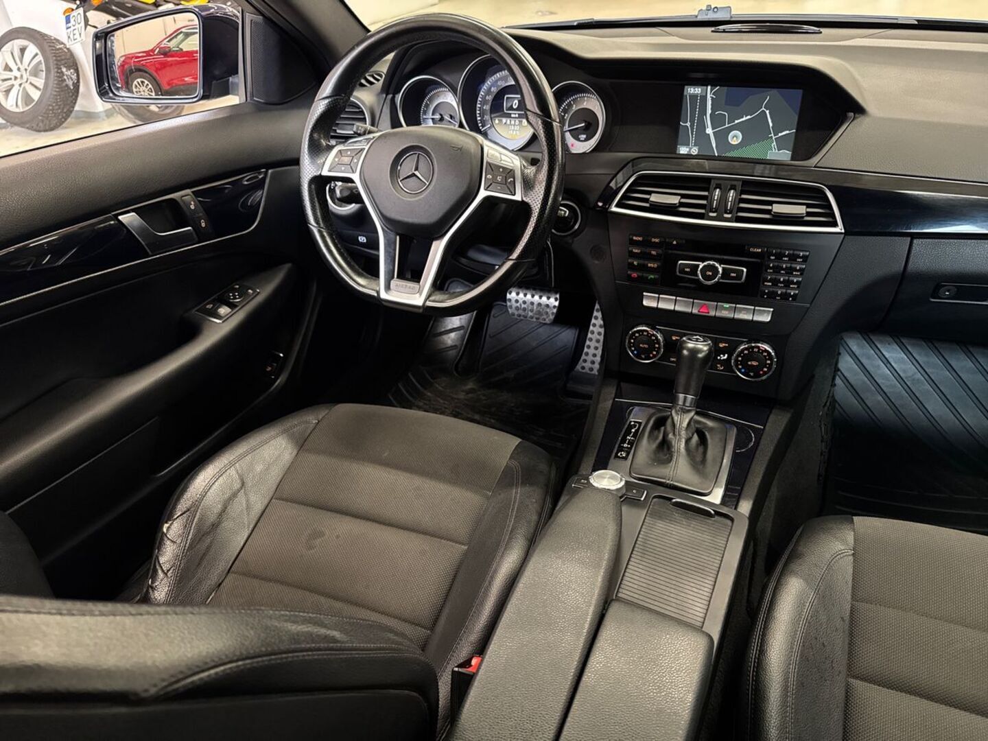 MERCEDES-BENZ C 2012