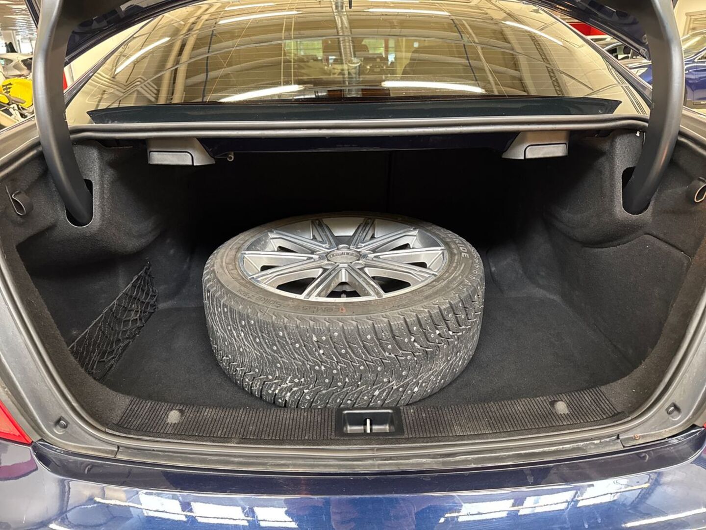 MERCEDES-BENZ C 2012
