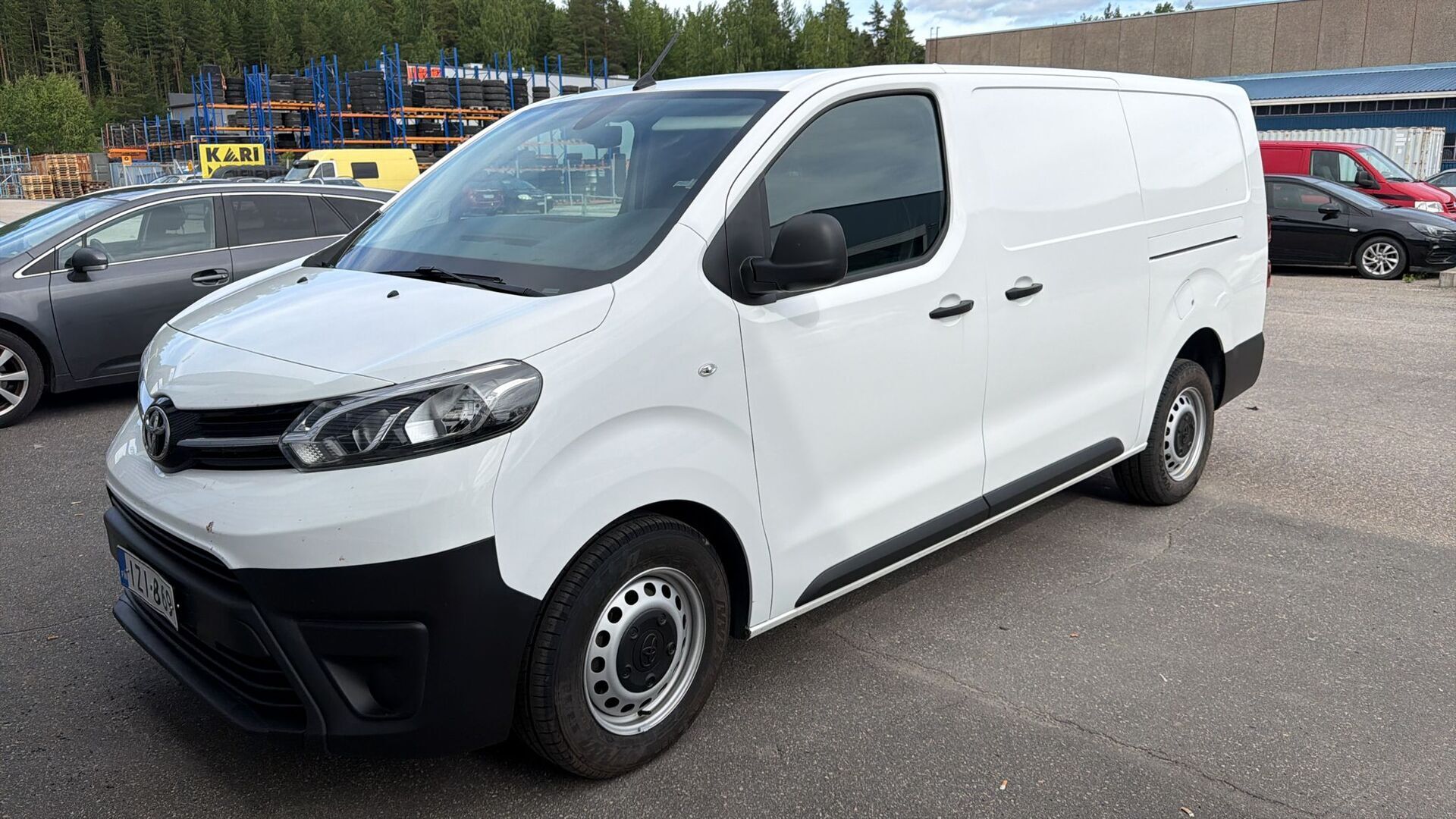 TOYOTA Proace 2021