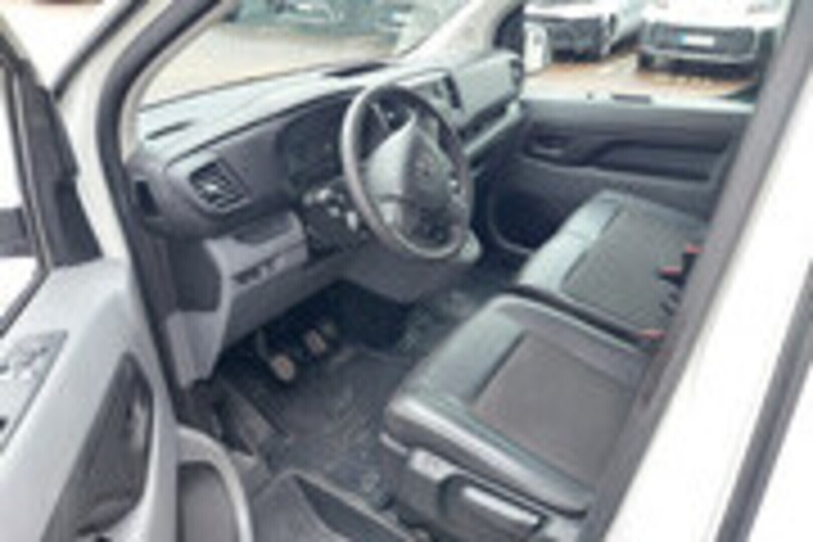 TOYOTA Proace 2021