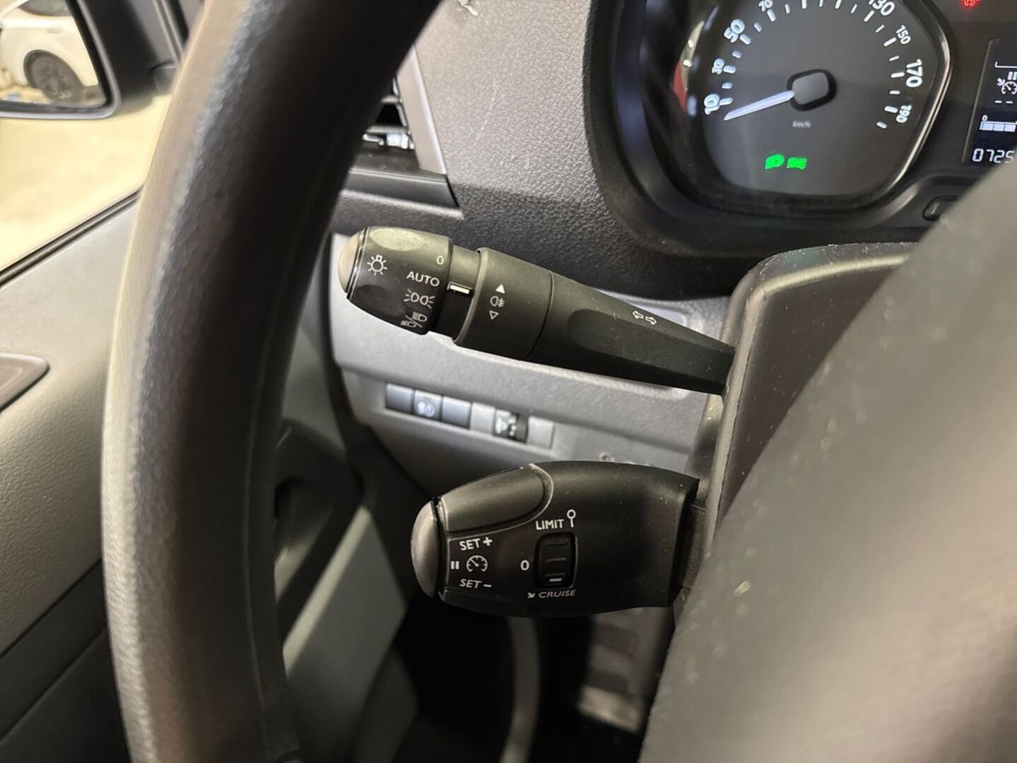 TOYOTA Proace 2021