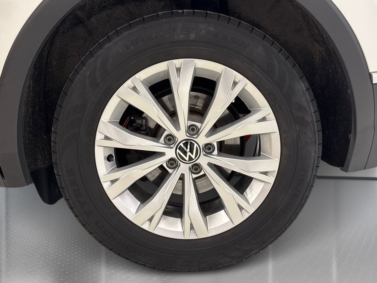 VOLKSWAGEN Tiguan 2021