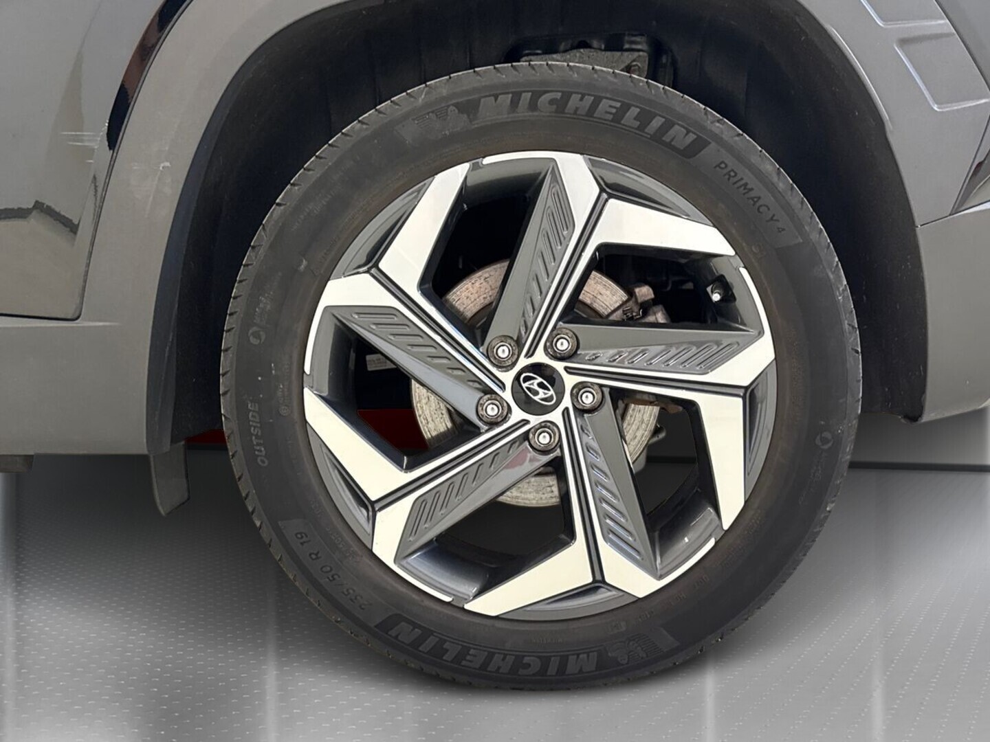 HYUNDAI Tucson 13