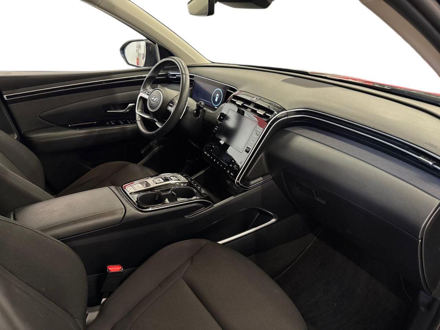 HYUNDAI Tucson 9