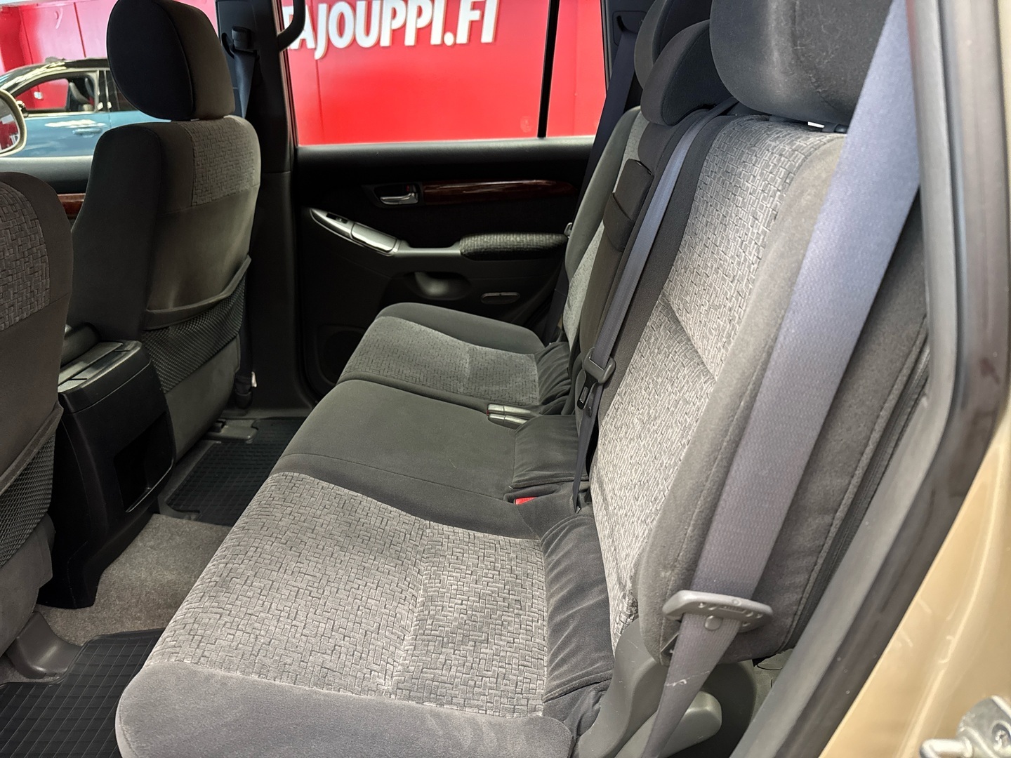 TOYOTA Land Cruiser 2006