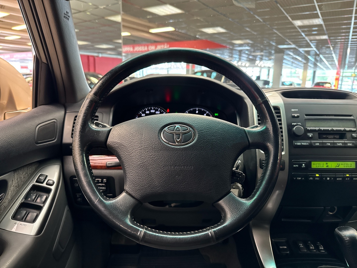 TOYOTA Land Cruiser 2006