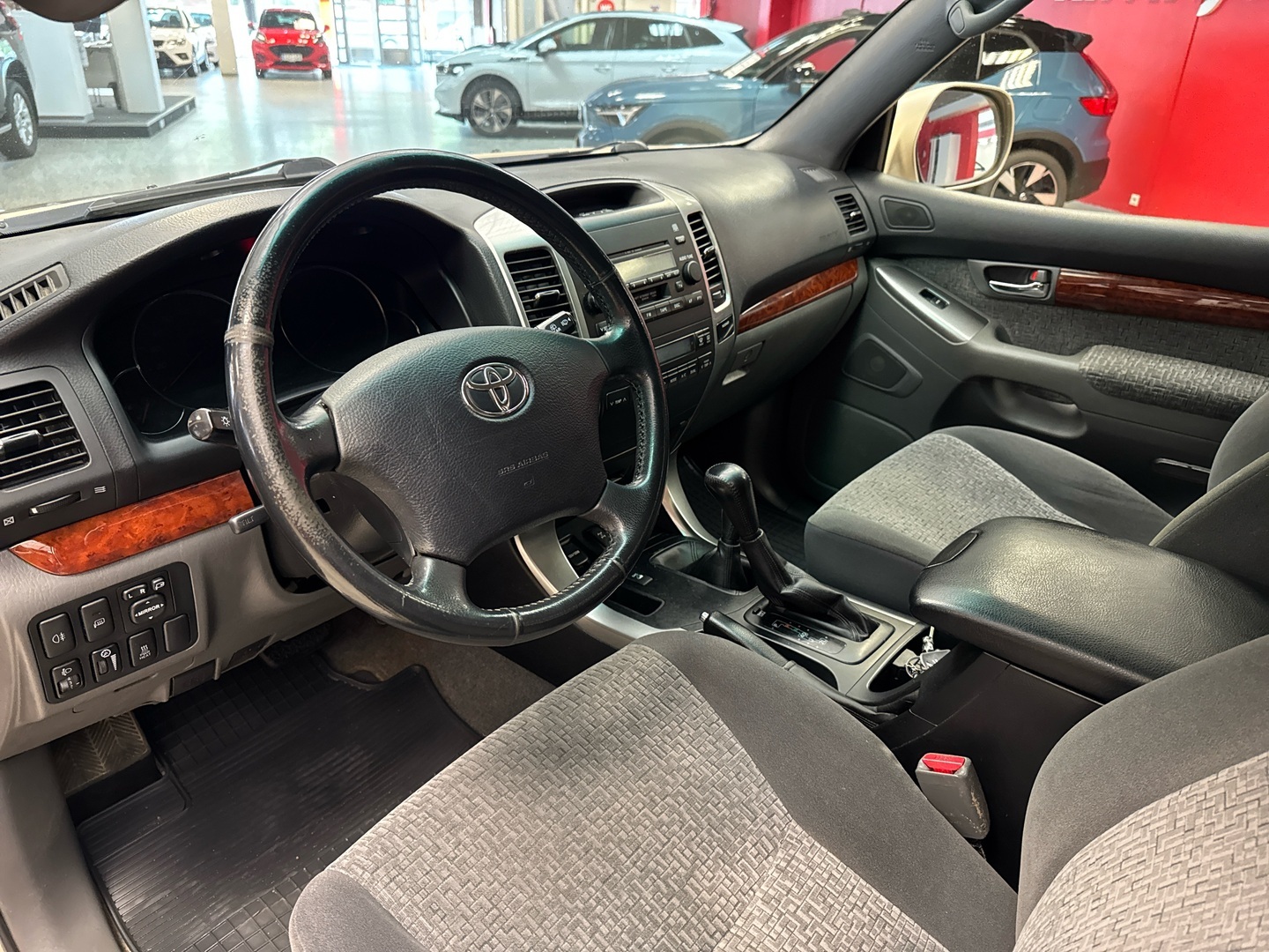 TOYOTA Land Cruiser 2006