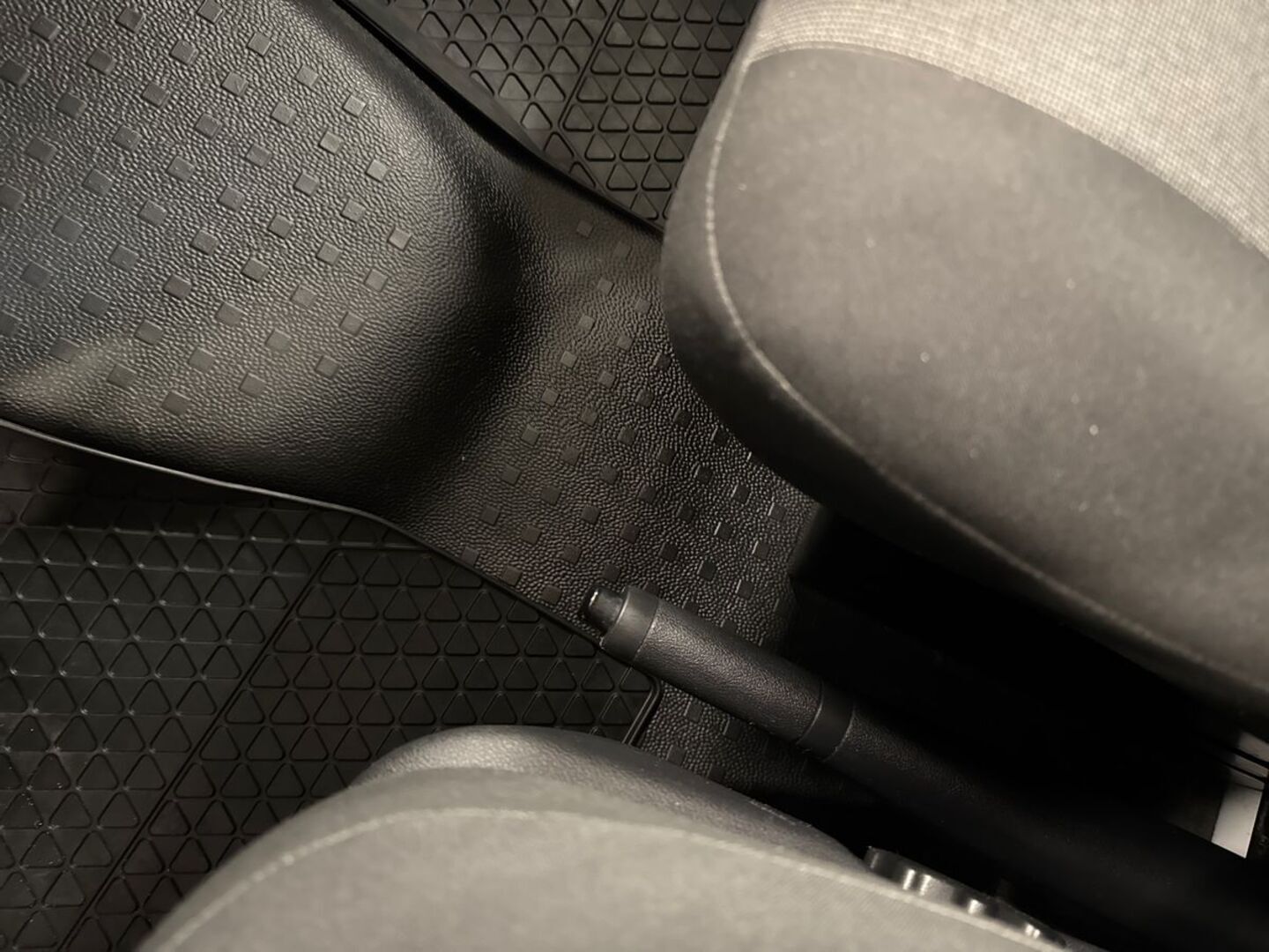 VOLKSWAGEN Transporter 19