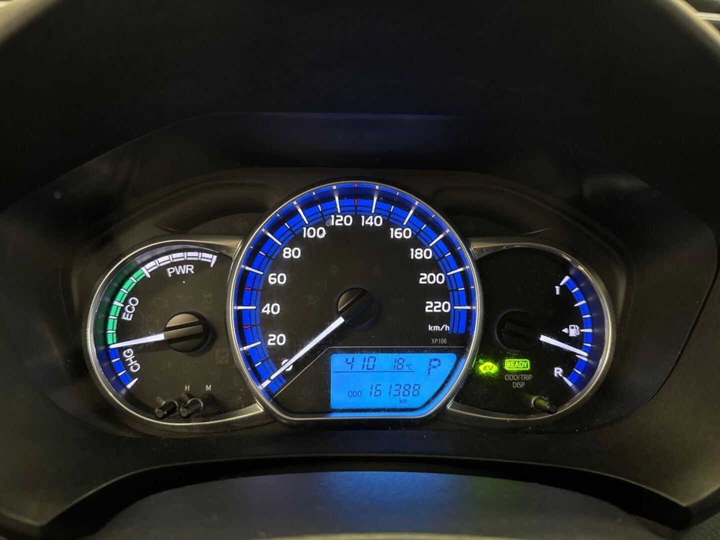 TOYOTA Yaris 2016